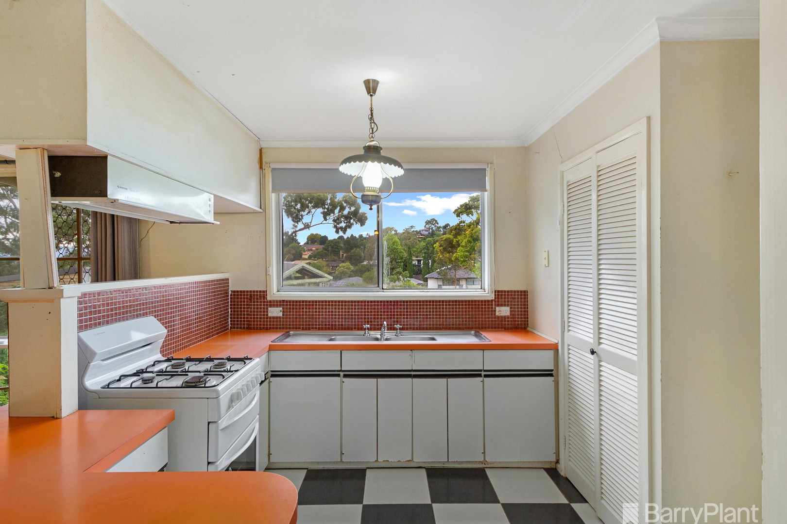 32 Kingswood Drive, Chirnside Park, VIC 3116, Chirnside Park - Thumbnail 2