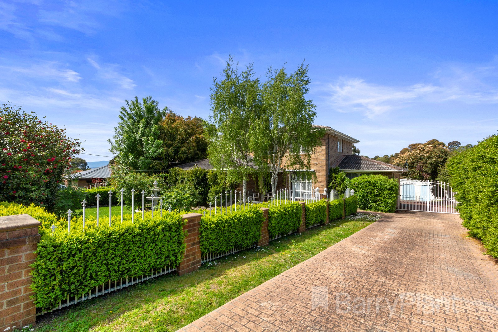 32 Kingswood Drive, Chirnside Park, VIC 3116, Chirnside Park - Thumbnail 3