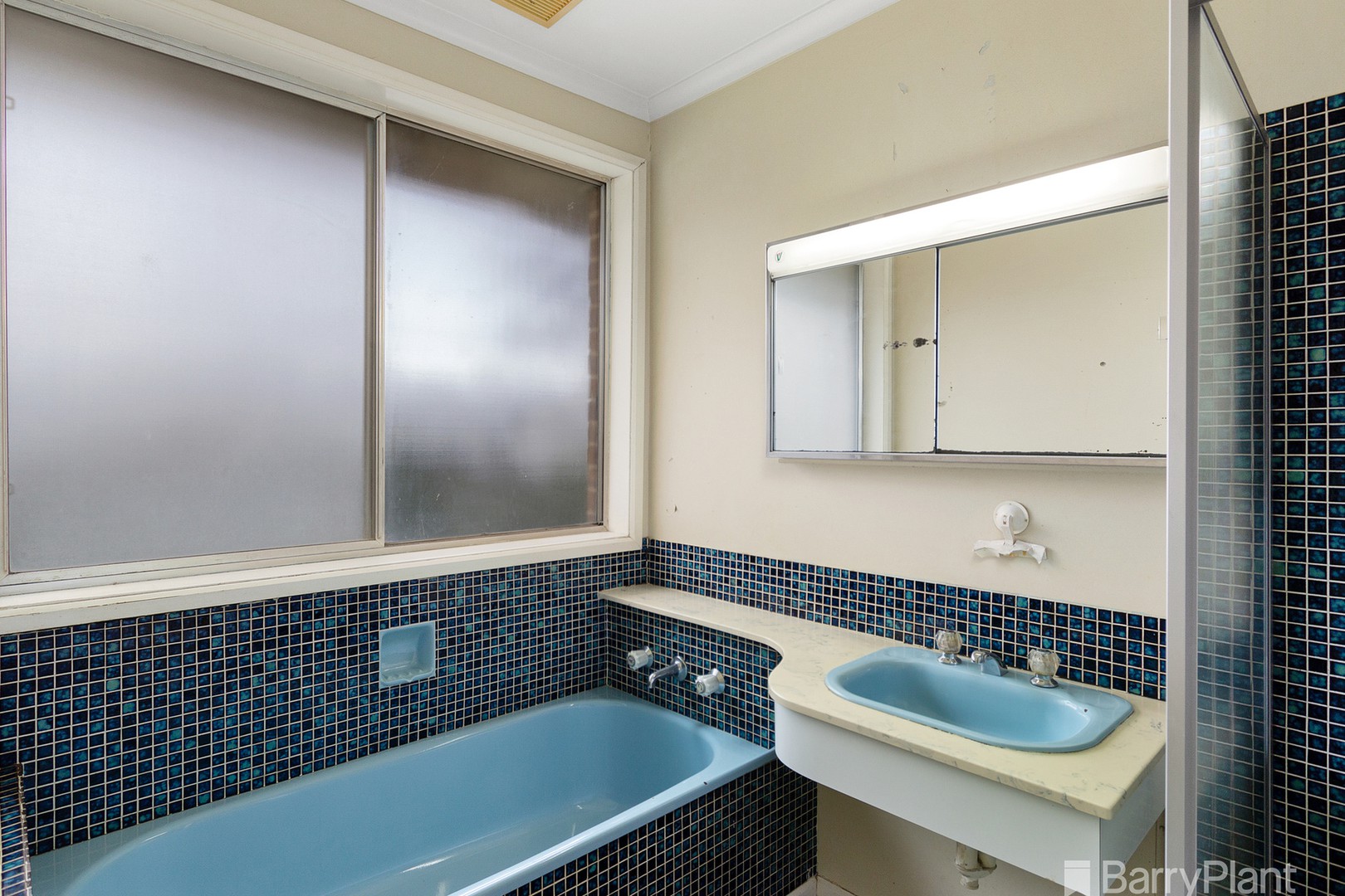32 Kingswood Drive, Chirnside Park, VIC 3116, Chirnside Park - Thumbnail 4