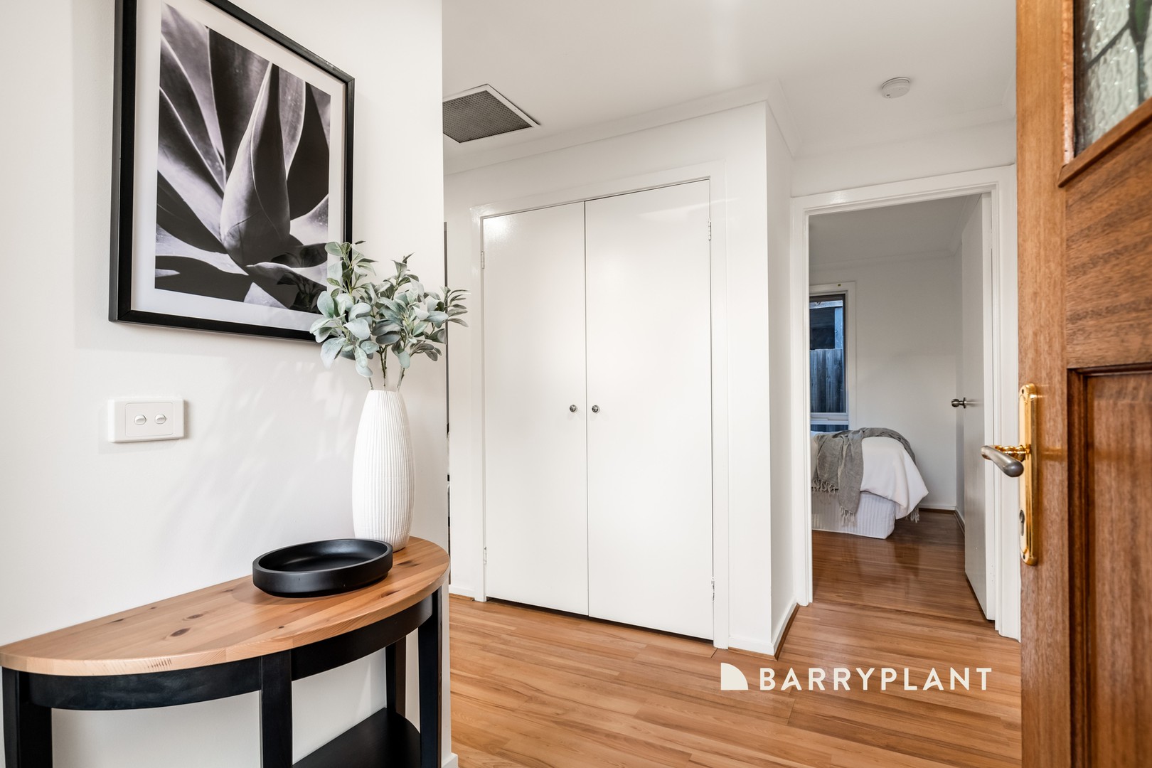 32 Lakeview Avenue, Rowville, VIC 3178, Rowville - Thumbnail 2