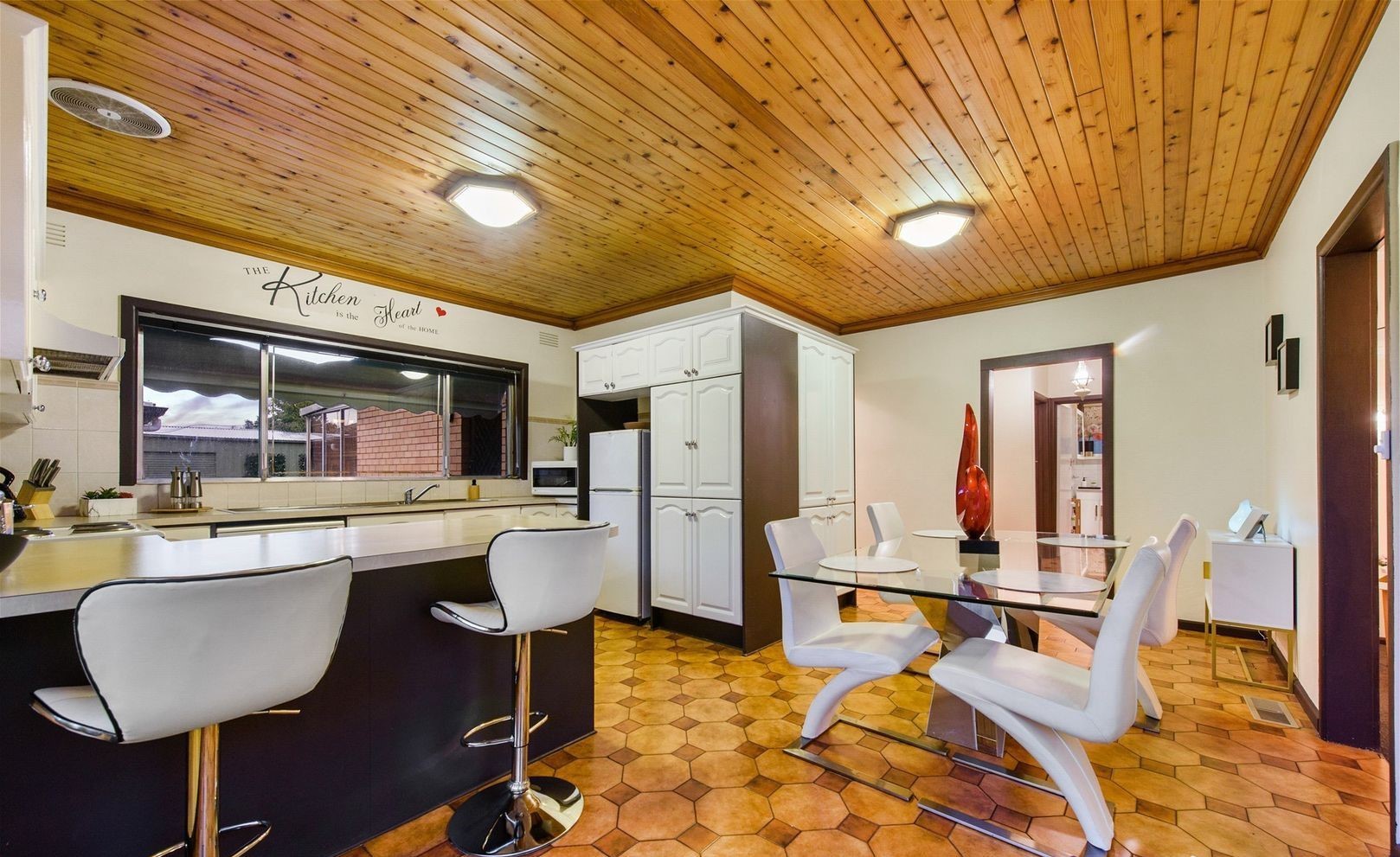 32 Lima Street, St Albans, VIC 3021, St Albans - Thumbnail 4