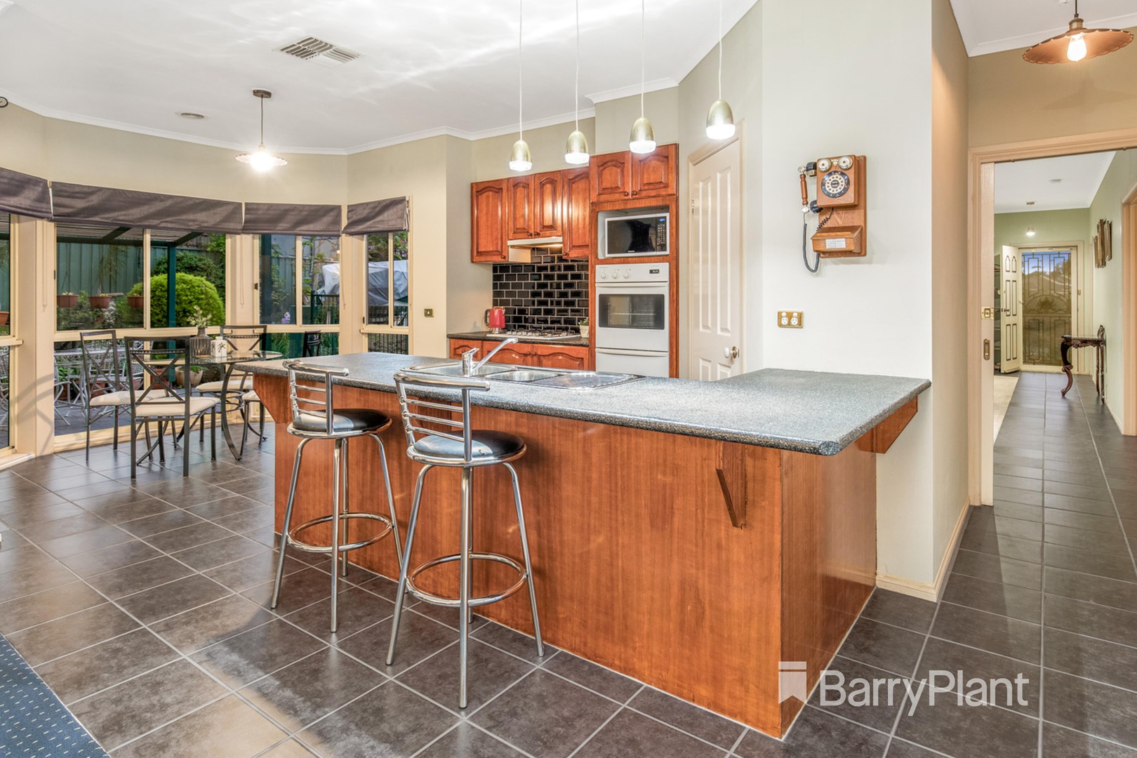 32 Lollipop Drive, Wyndham Vale, VIC 3024, Wyndham Vale - Thumbnail 3