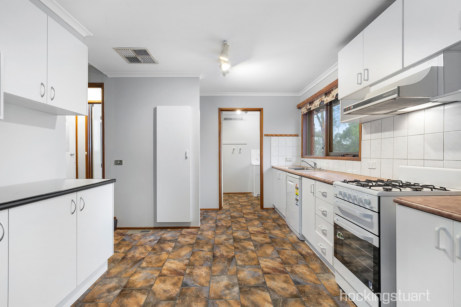 32 Manning Avenue, Kurunjang, VIC 3337, Kurunjang - Thumbnail 3