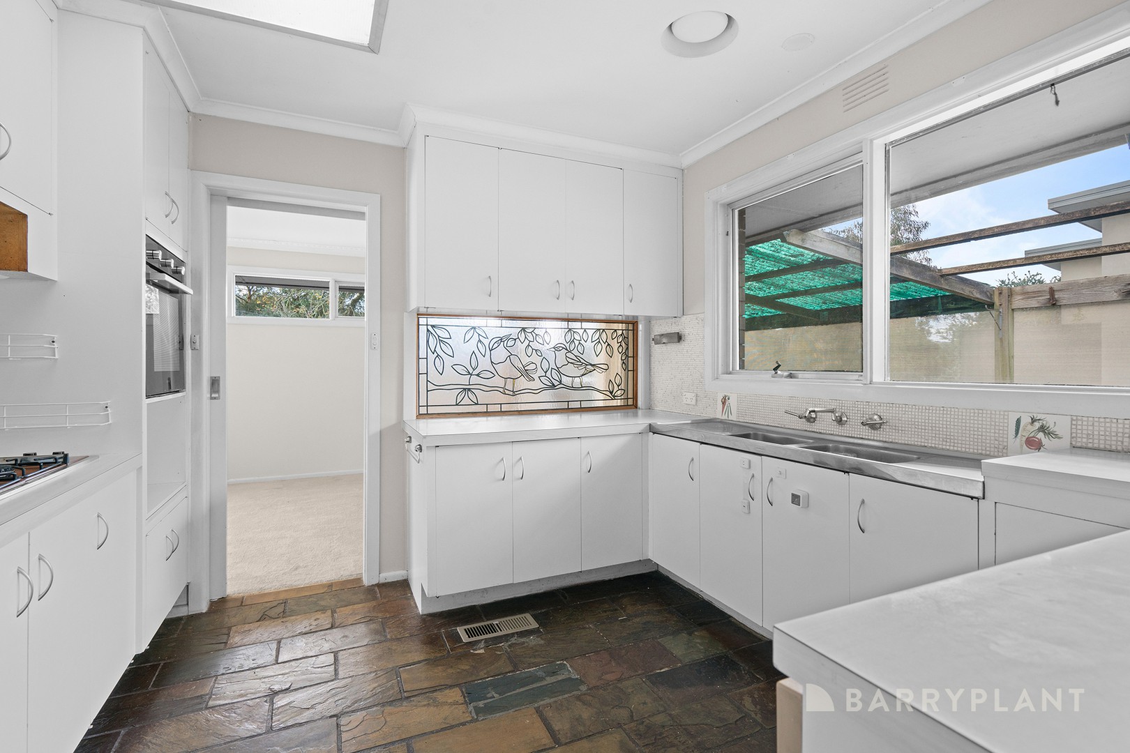 32 Margaret Street, Kilsyth, VIC 3137, Kilsyth - Thumbnail 2