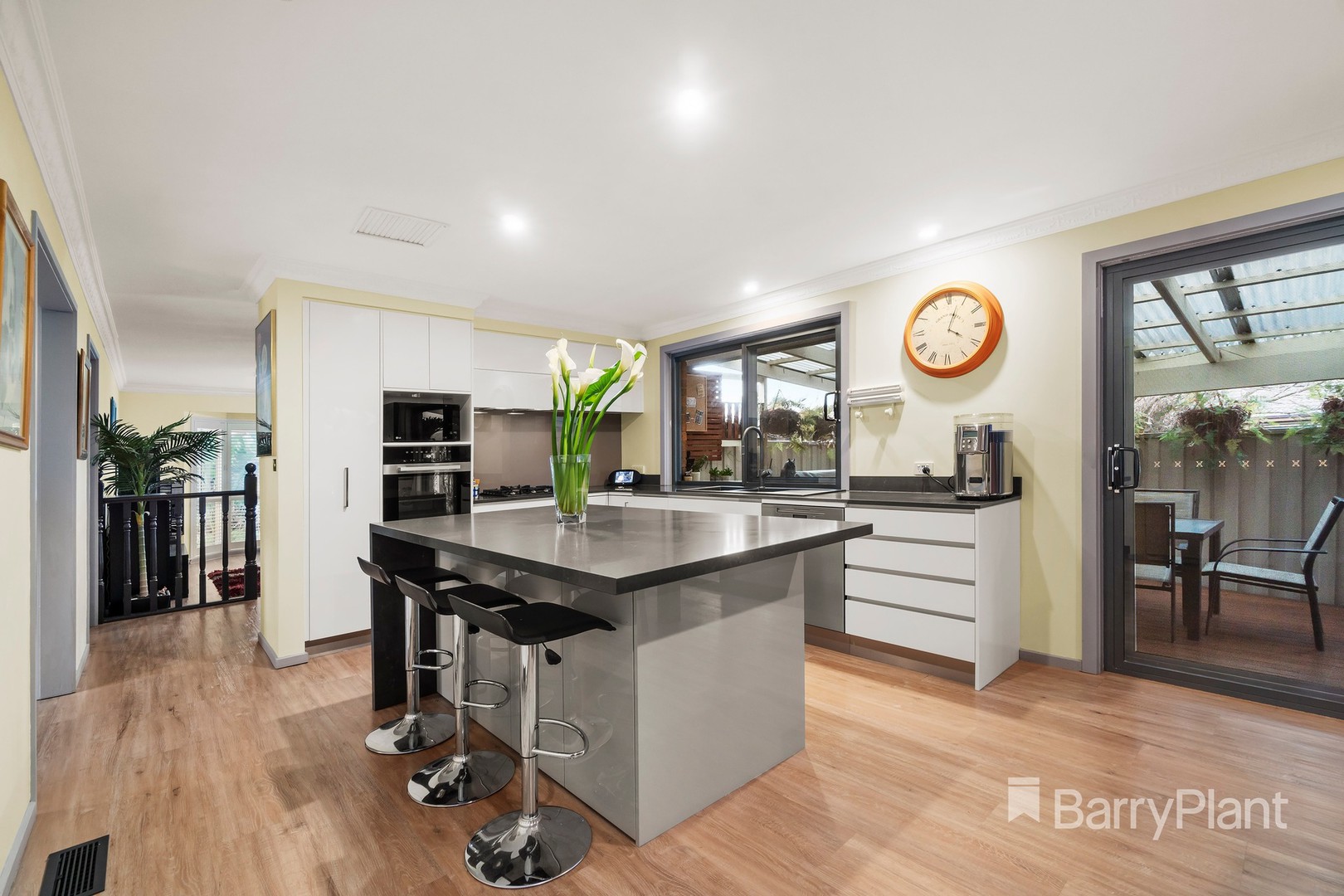 32 McClelland Drive, Mill Park, VIC 3082, Mill Park - Thumbnail 3