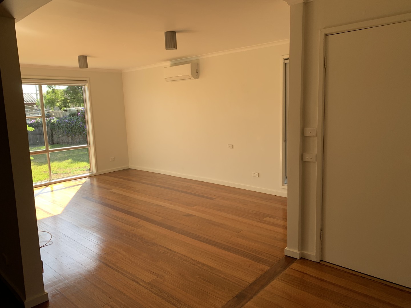 32 McCoubrie Street, Sunshine West, VIC 3020, Sunshine West - Thumbnail 2