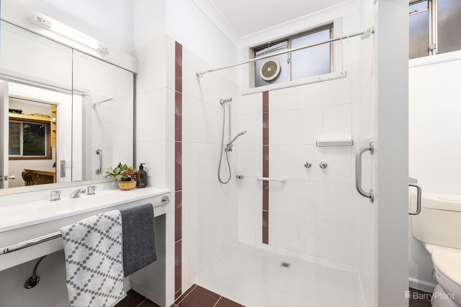 32 McCulloch Street, Nunawading, VIC 3131, Nunawading - Thumbnail 8