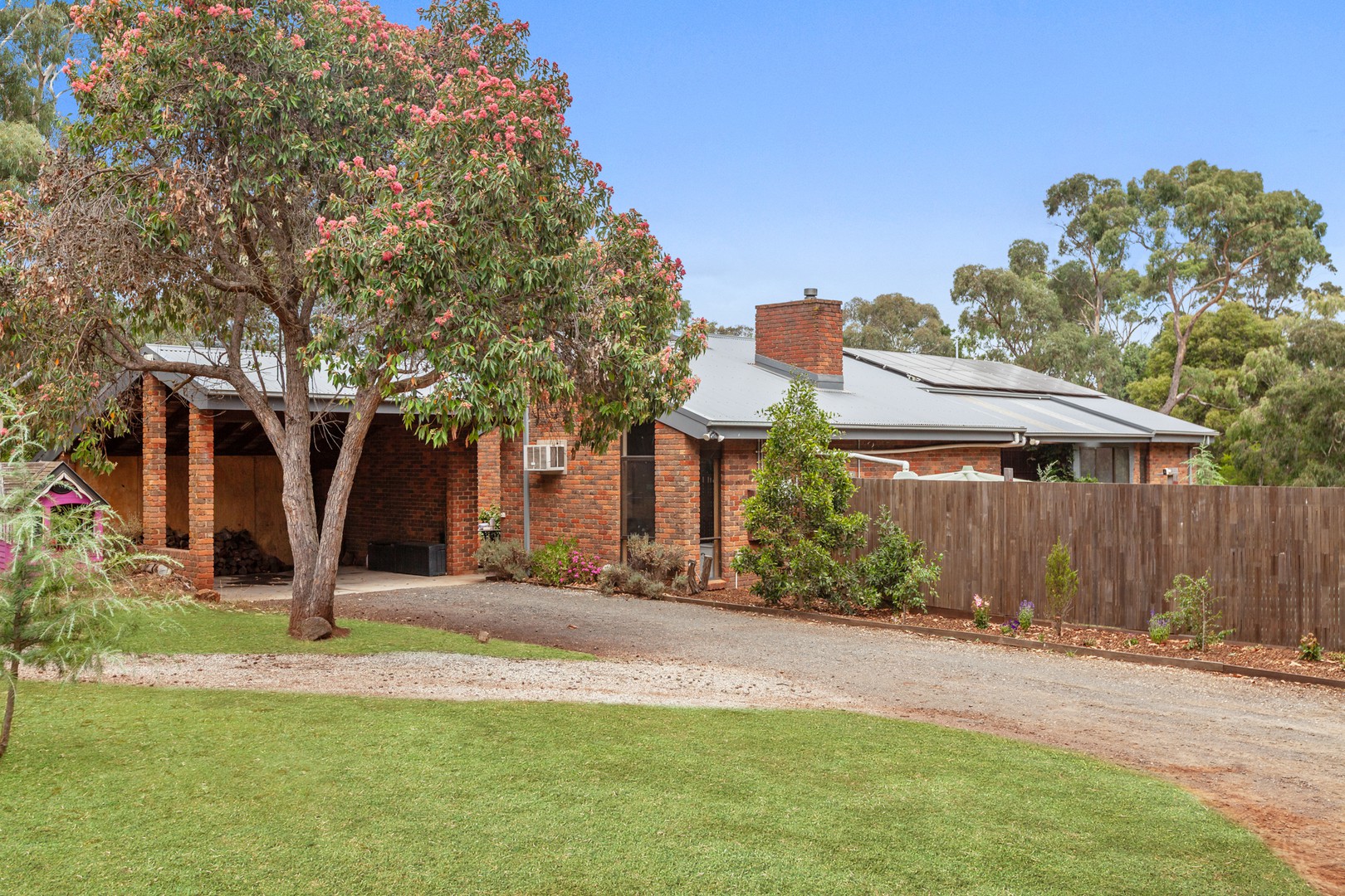 32 Melrose Drive, Kilmore, VIC 3764, Kilmore - Thumbnail 2