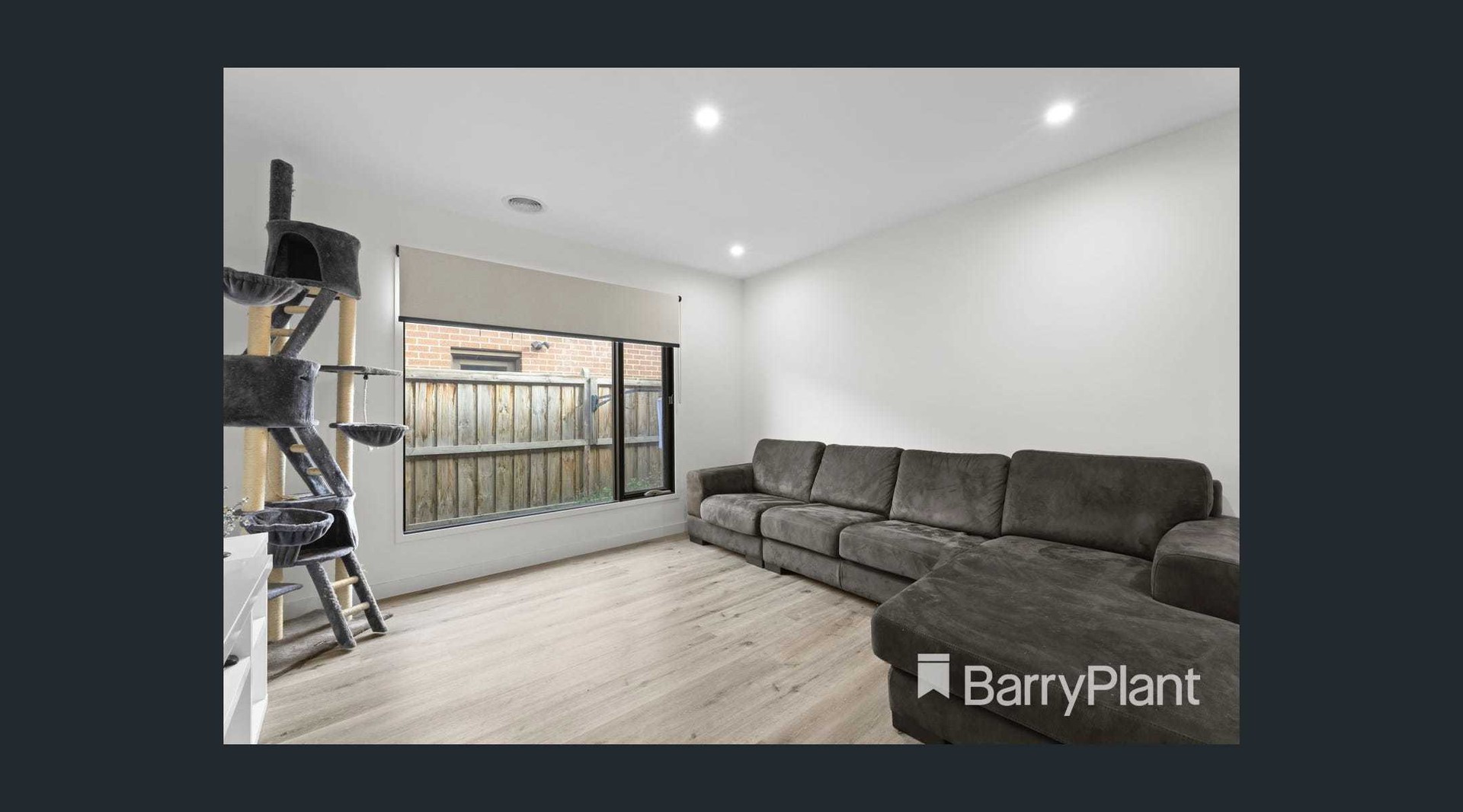 32 Merano Circuit, Cranbourne South, VIC 3977, Cranbourne South - Thumbnail 2
