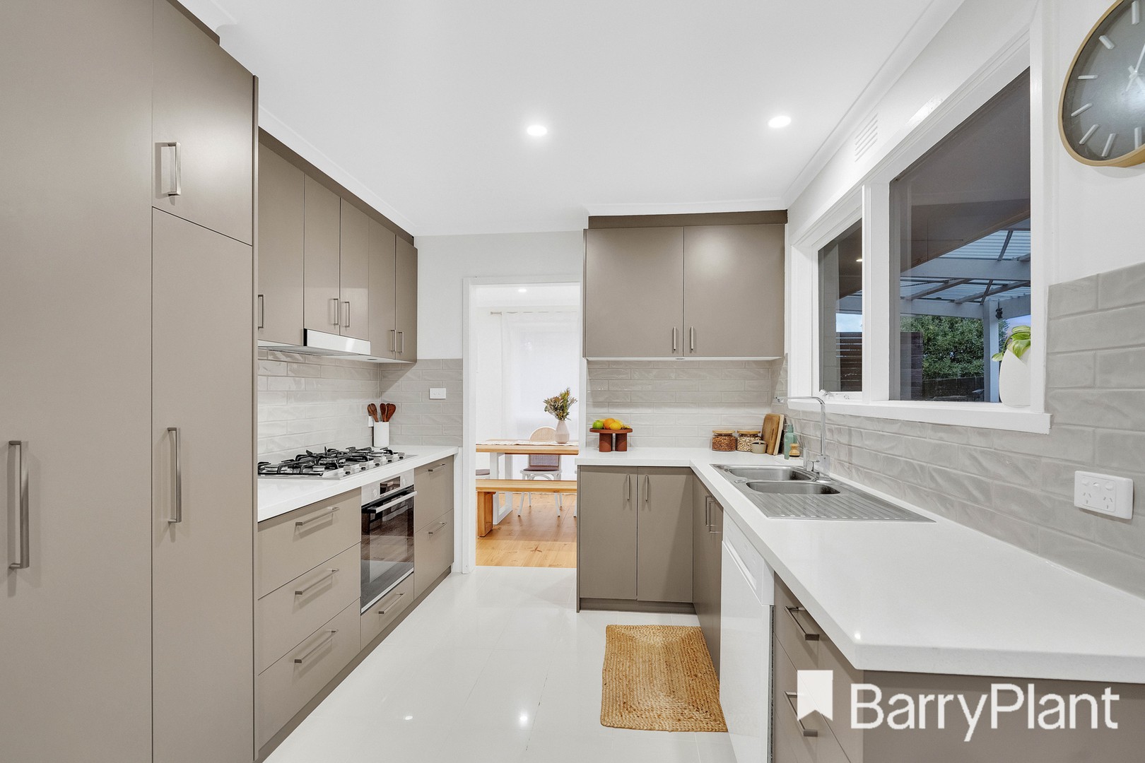 32 Monash Drive, Mulgrave, VIC 3170, Mulgrave - Thumbnail 4