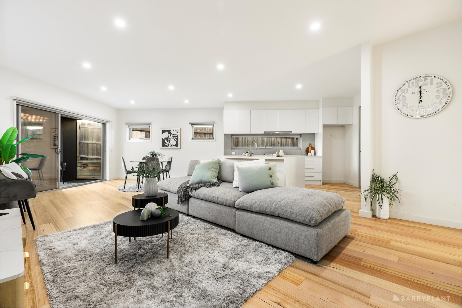 32 Octantis Street, Doncaster East, VIC 3109 - Thumbnail 2 - 27/04/2026