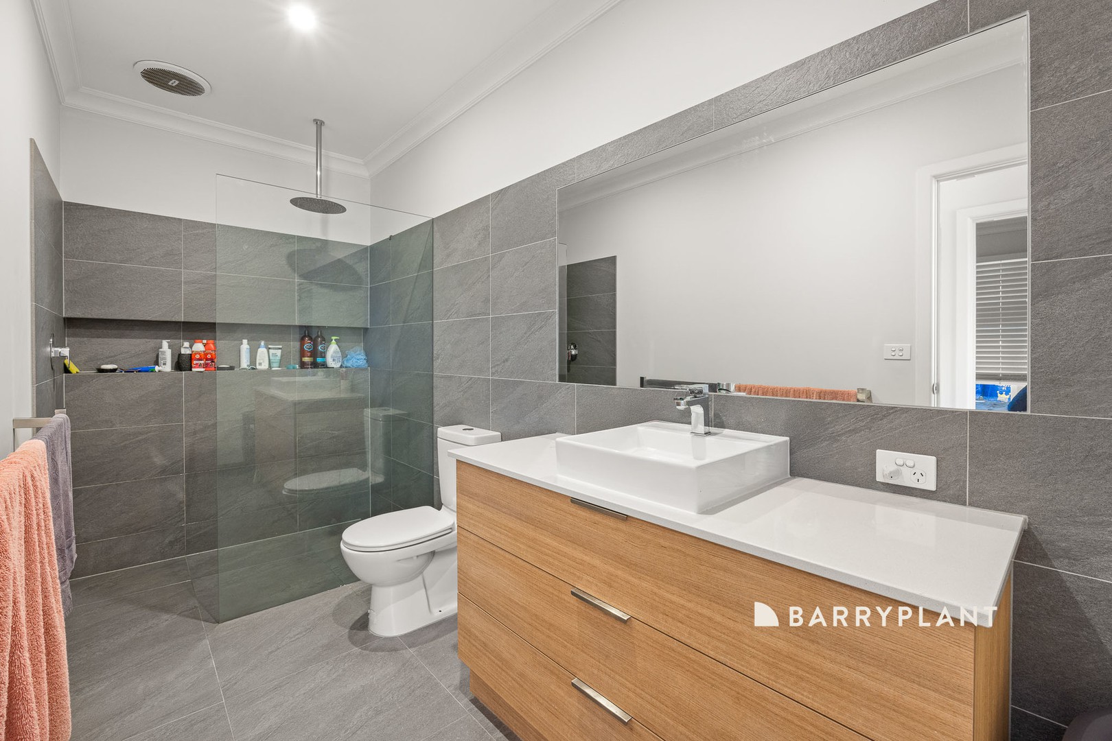 32 Orwil Street, Frankston, VIC 3199, Frankston - Thumbnail 7