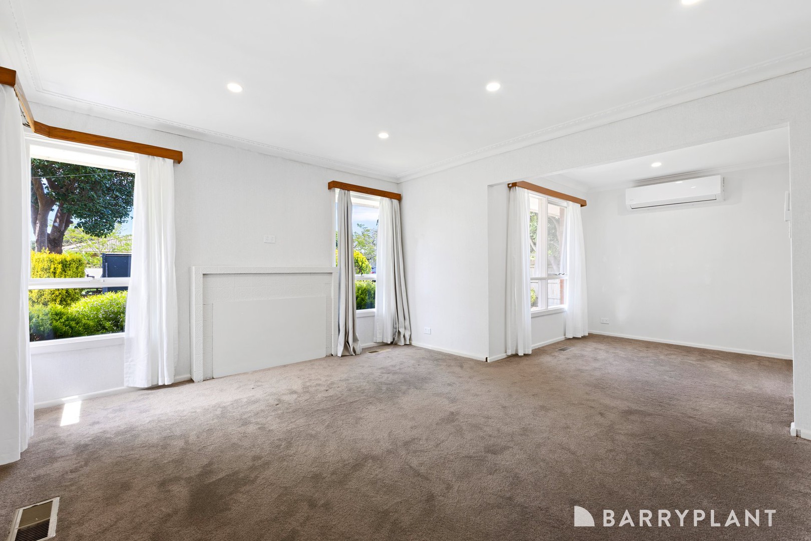 32 Pine Road, Bayswater, VIC 3153 - Thumbnail 2 - 19/10/2026