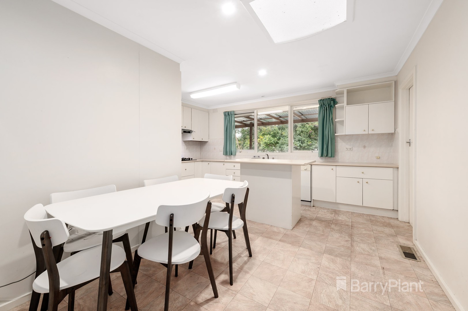 32 Polaris Drive, Doncaster East, VIC 3109, Doncaster East - Thumbnail 4