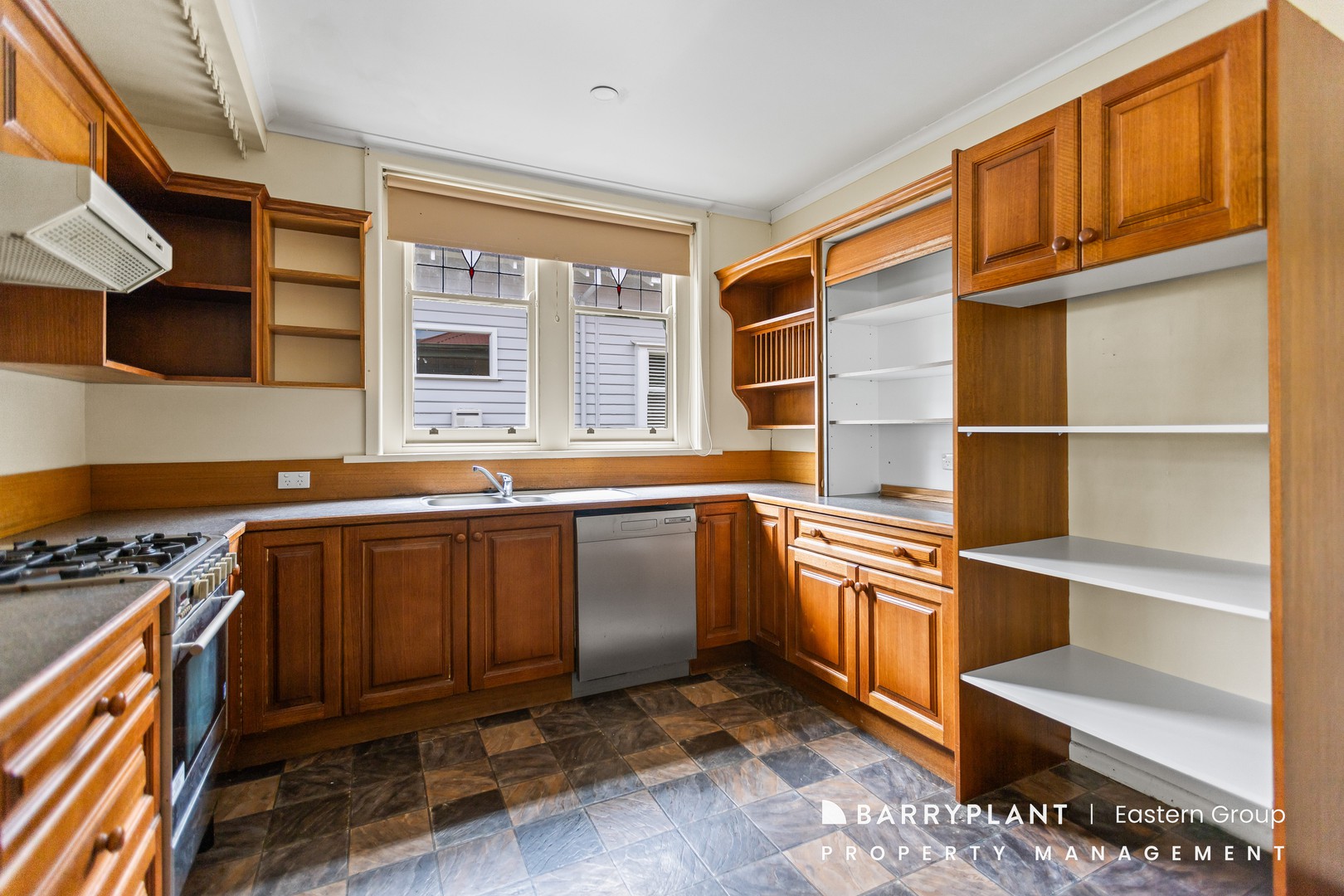 32 Pope Road, Blackburn, VIC 3130, Blackburn - Thumbnail 5