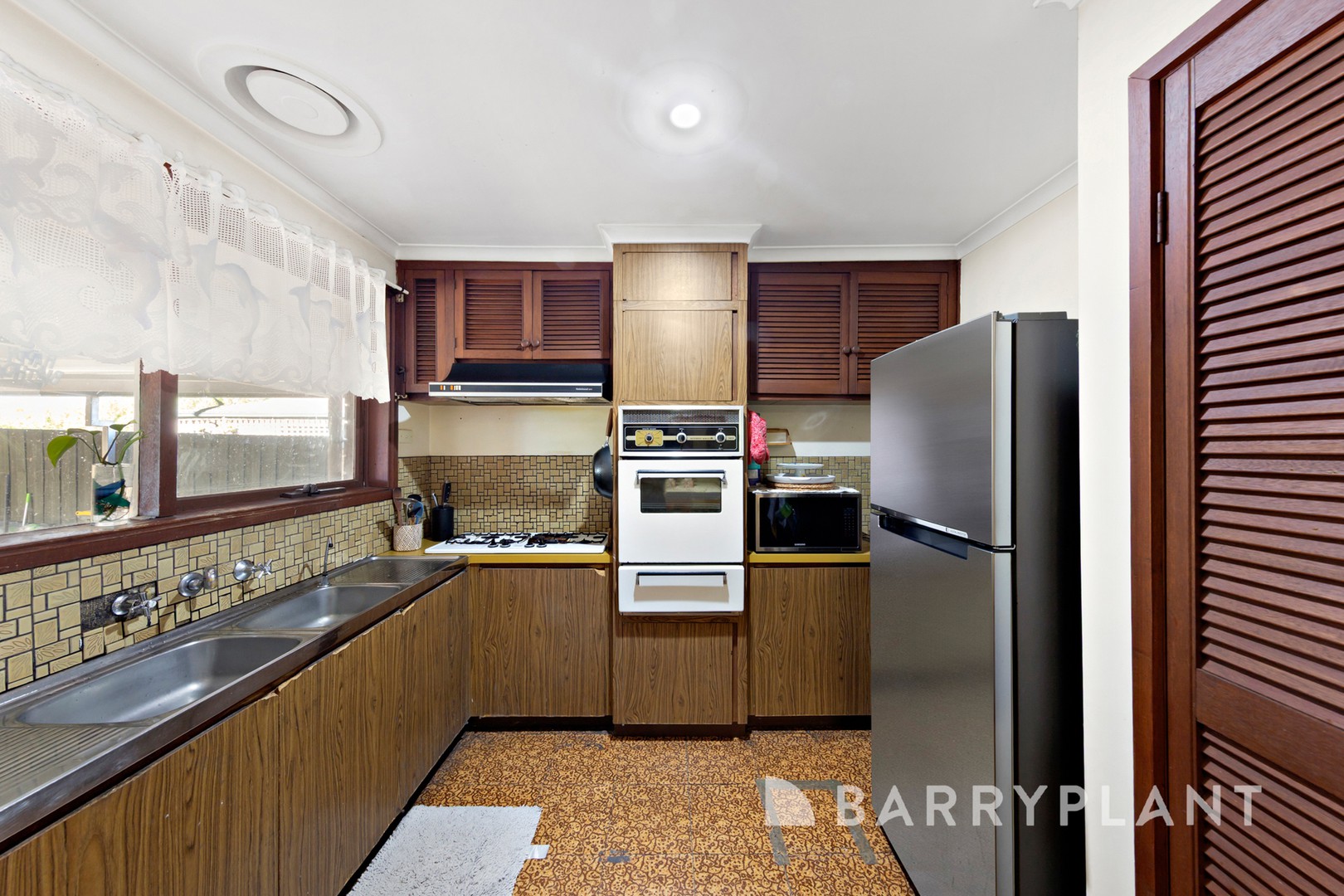32 Pottenger Way, St Albans, VIC 3021, St Albans - Thumbnail 5