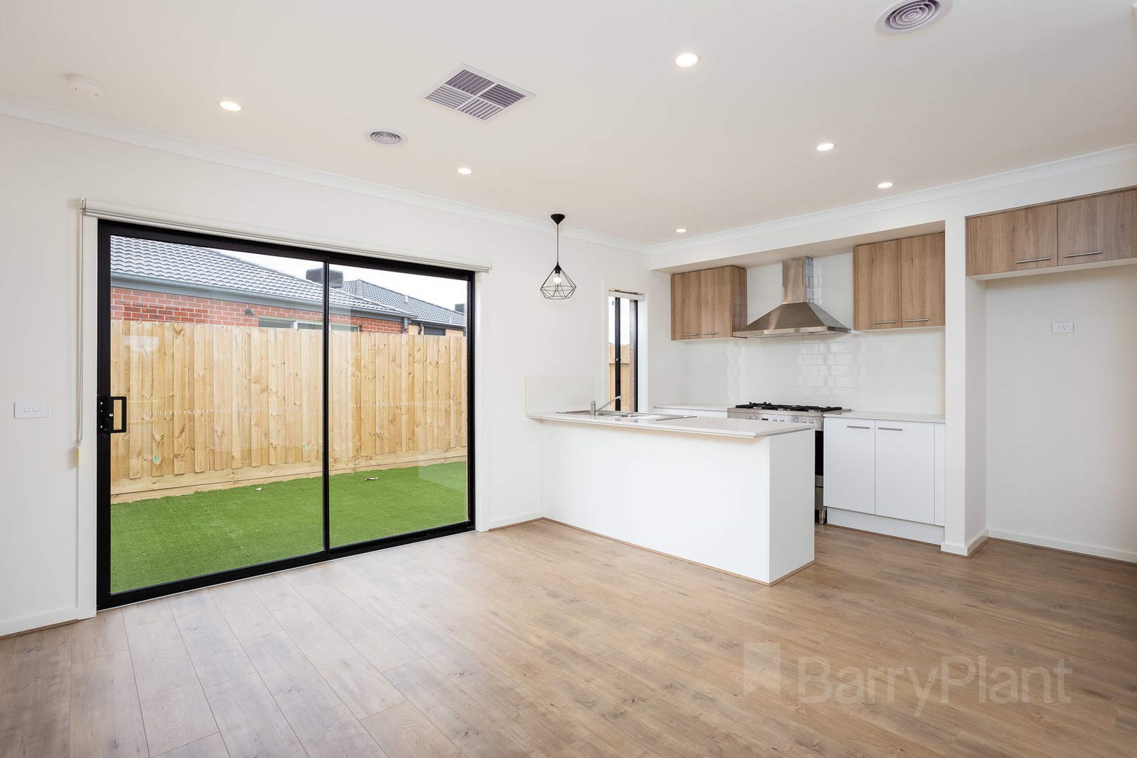 32 Rivington Road, Point Cook, VIC 3030, Point Cook - Thumbnail 7
