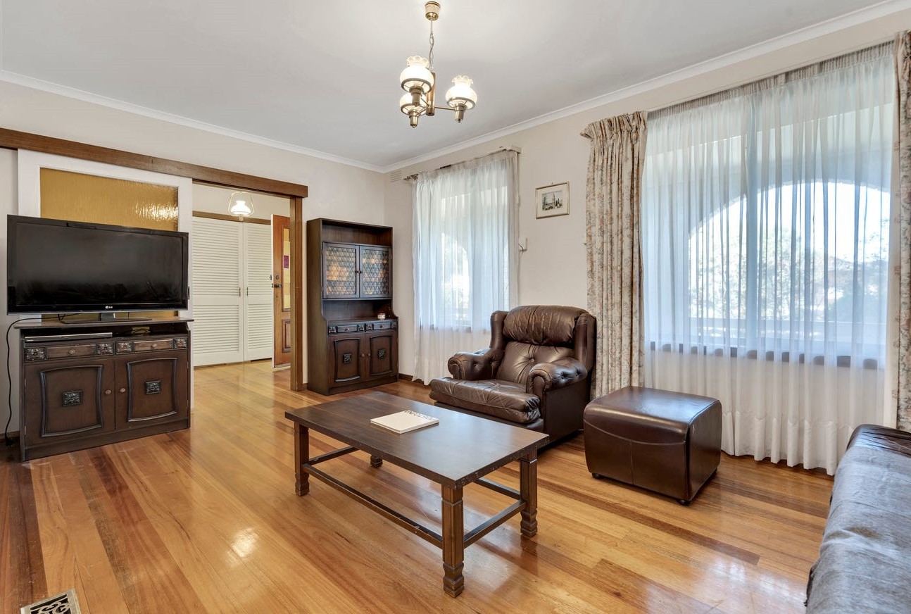 32 Russelton St, Keilor Park, VIC 3042 - Thumbnail 1 - 09/07/2025