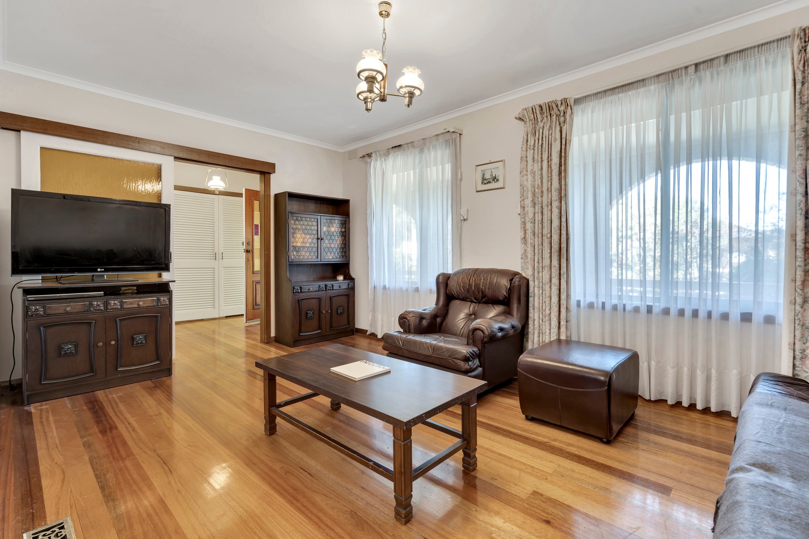 32 Russelton Street, Keilor Park, VIC 3042 - Thumbnail 2 - 12/03/2025