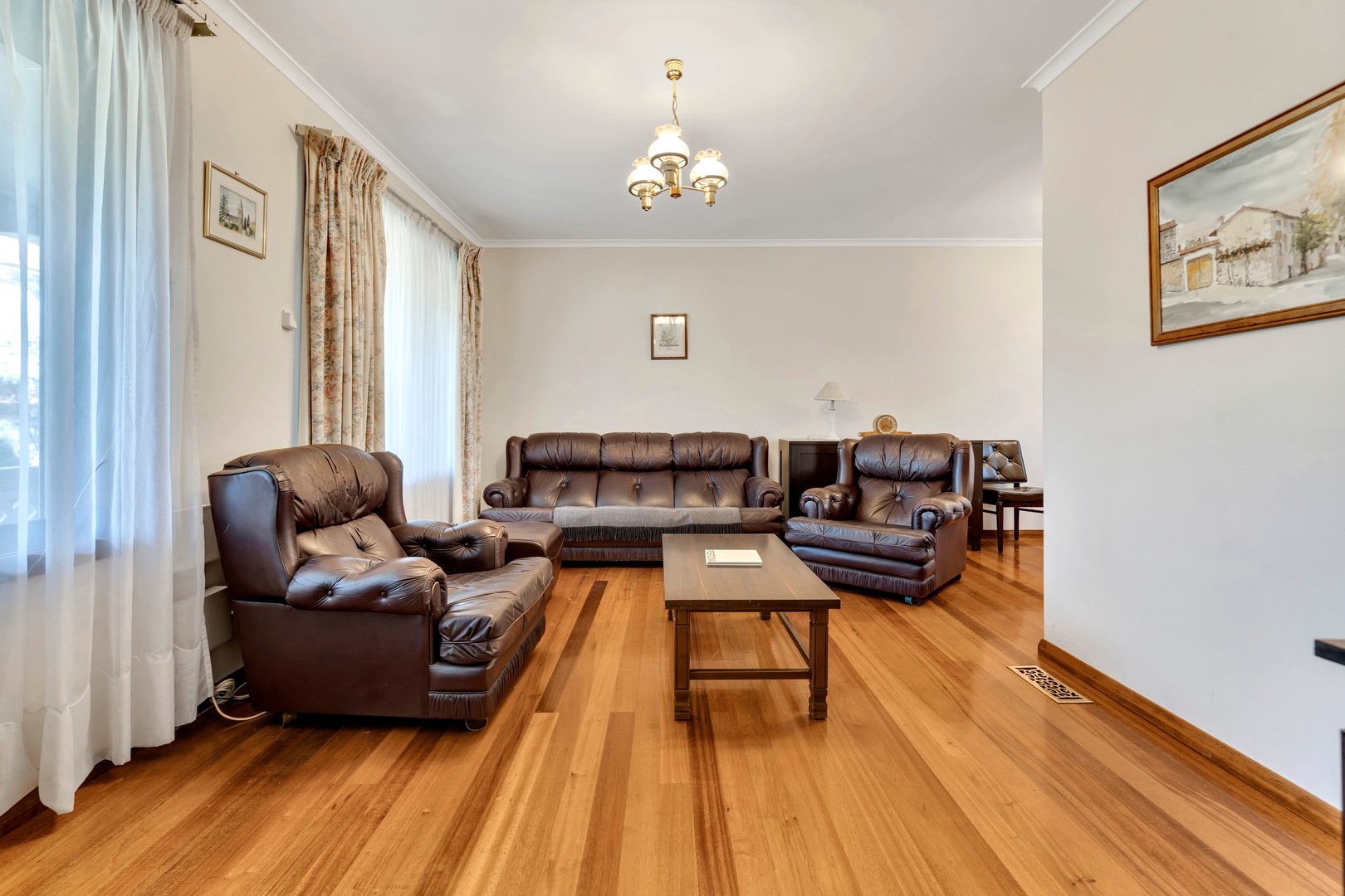 32 Russelton Street, Keilor Park, VIC 3042, Keilor Park - Thumbnail 3