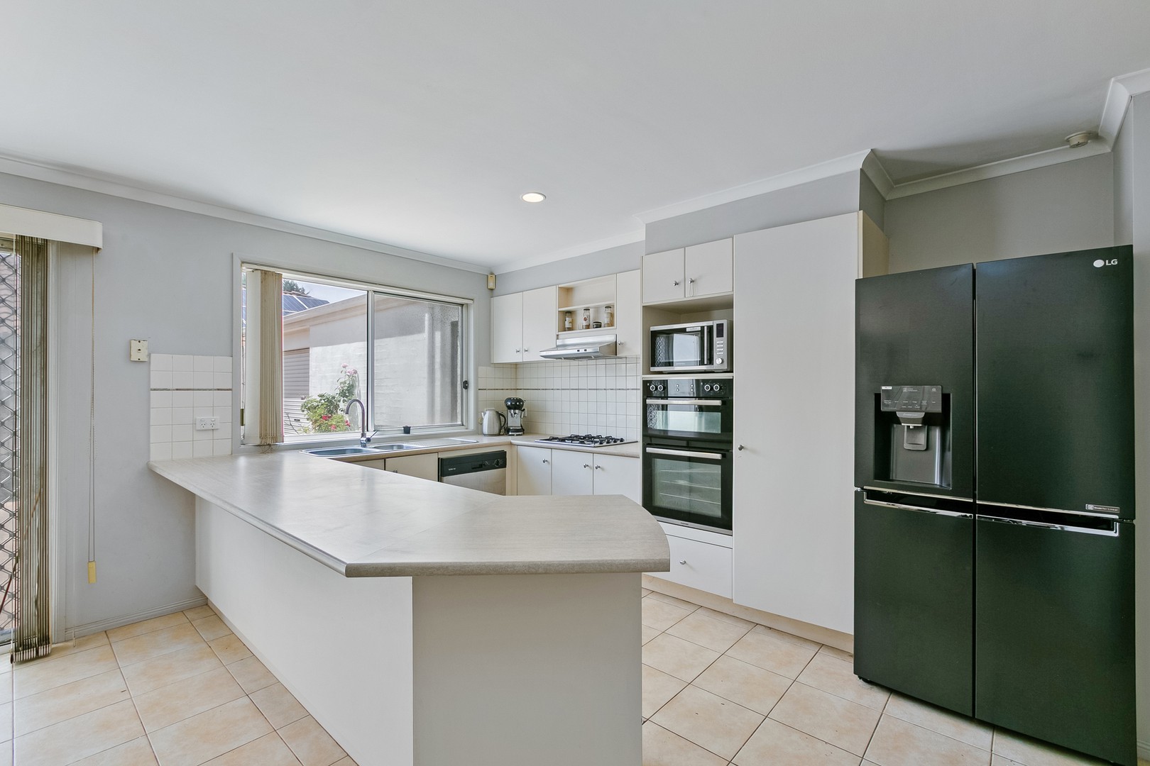 32 Sandover Drive, Roxburgh Park, VIC 3064 - Thumbnail 2 - 20/01/2026