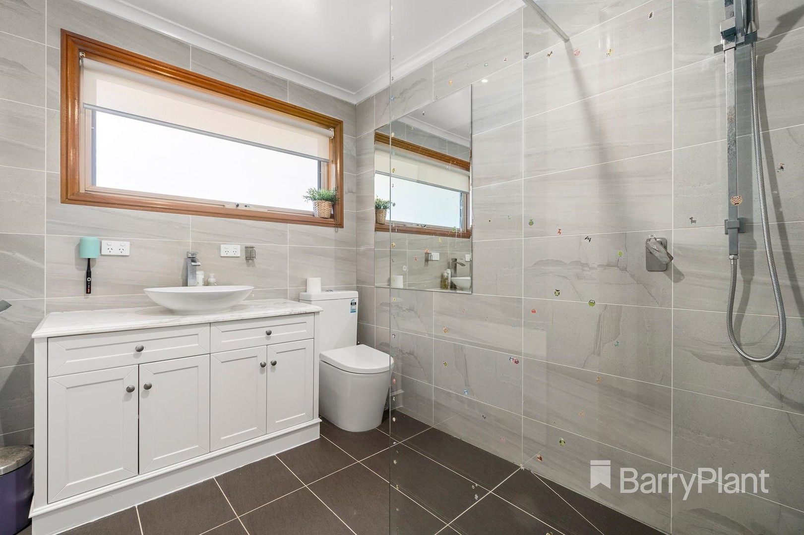 32 Santa Rosa  Boulevard, Doncaster East, VIC 3109, Doncaster East - Thumbnail 6