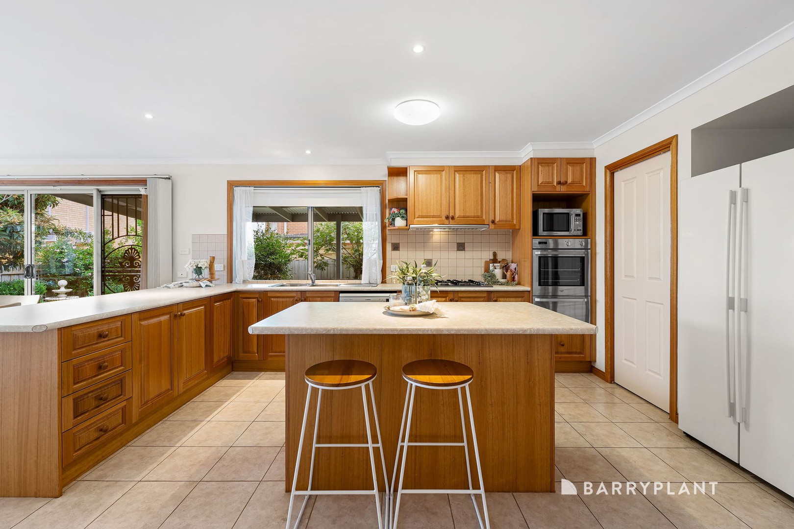 32 Seminary Crescent, Scoresby, VIC 3179, Scoresby - Thumbnail 3