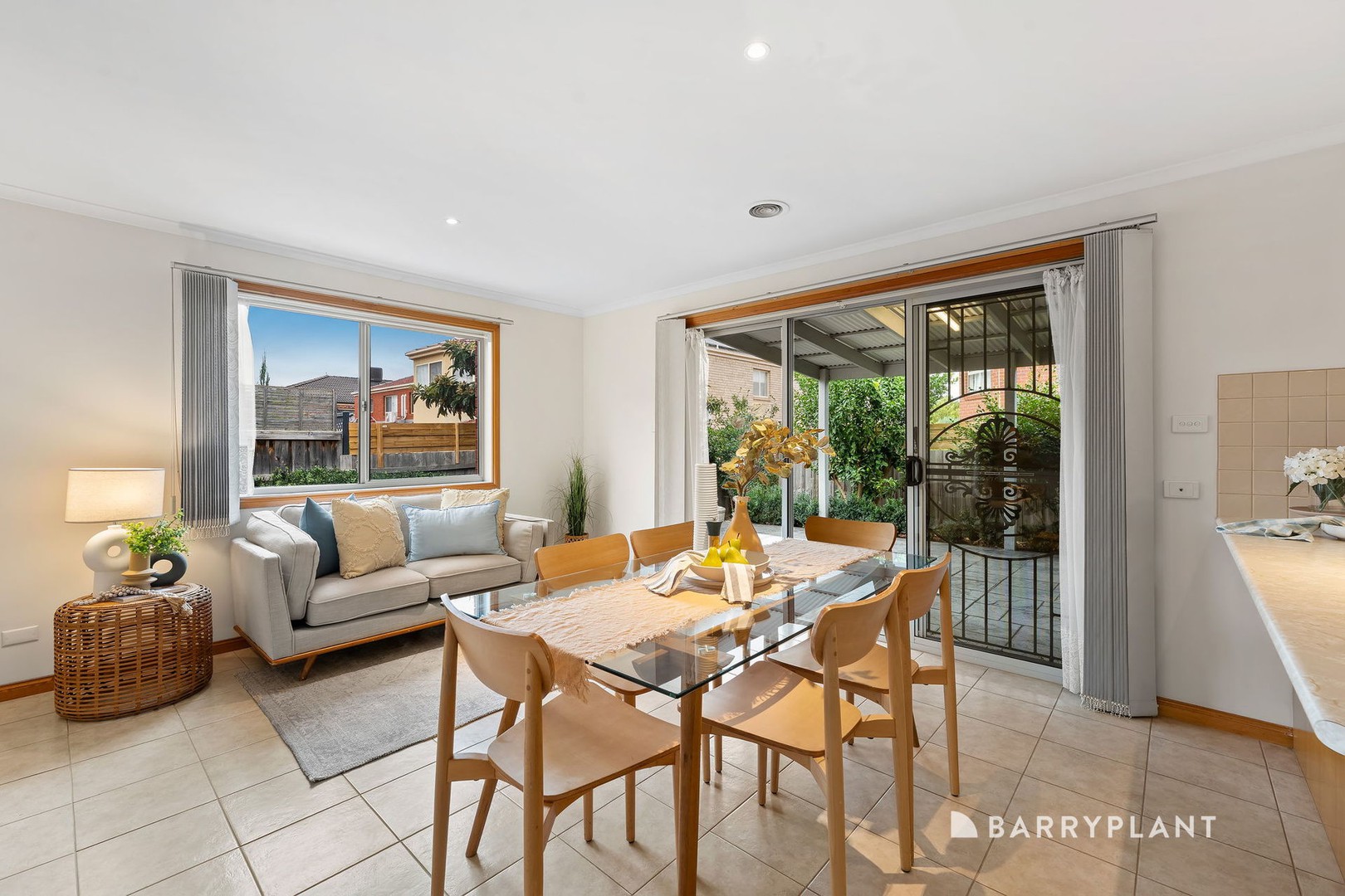 32 Seminary Crescent, Scoresby, VIC 3179, Scoresby - Thumbnail 5