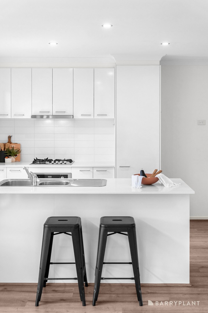 32 Sherwood Road, Chirnside Park, VIC 3116, Chirnside Park - Thumbnail 6