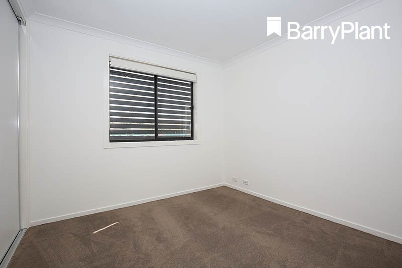 32 Sherwood Road, Chirnside Park, VIC 3116, Chirnside Park - Thumbnail 8