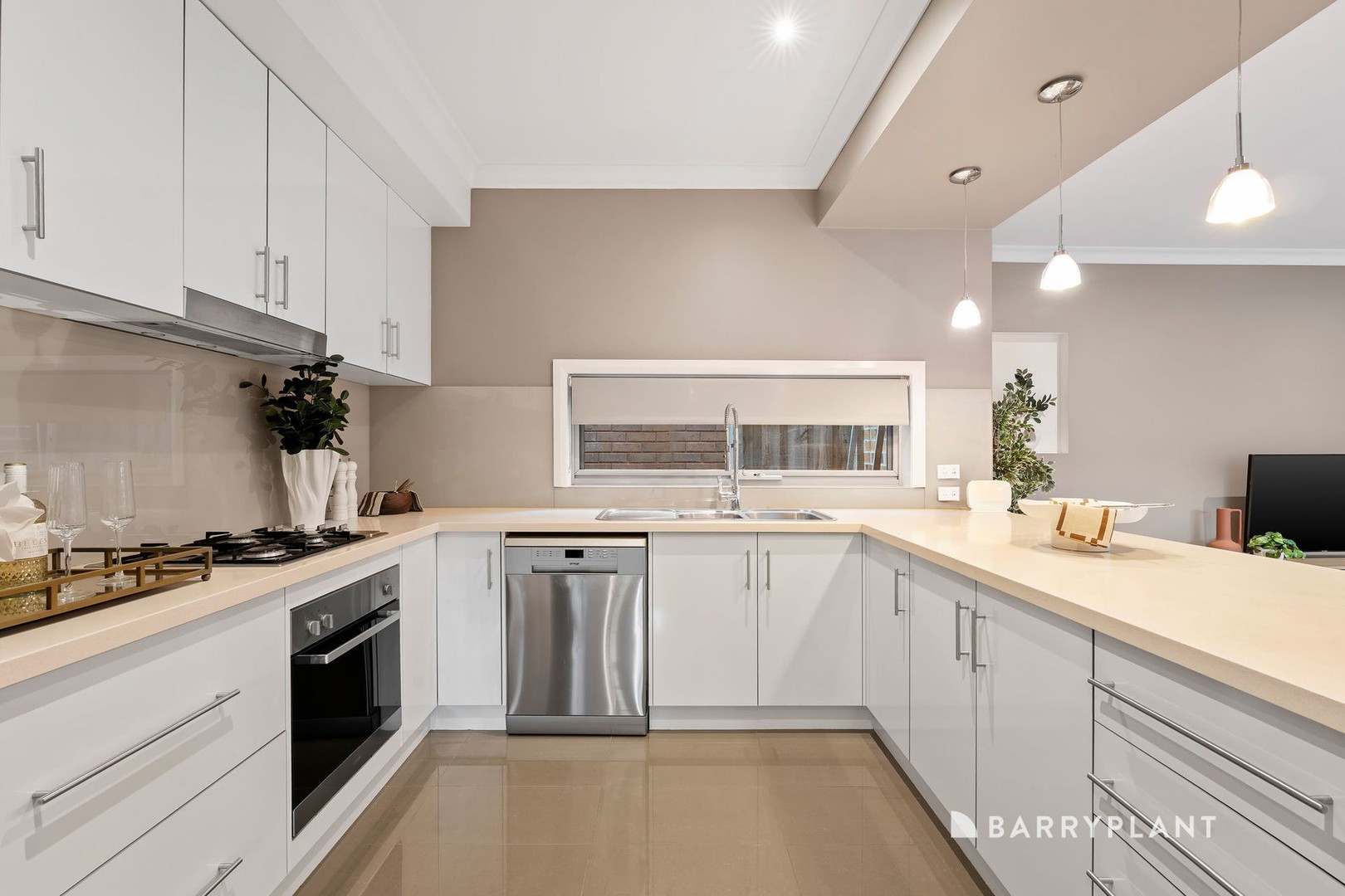 32 Shetland Drive, Wantirna, VIC 3152, Wantirna - Thumbnail 4