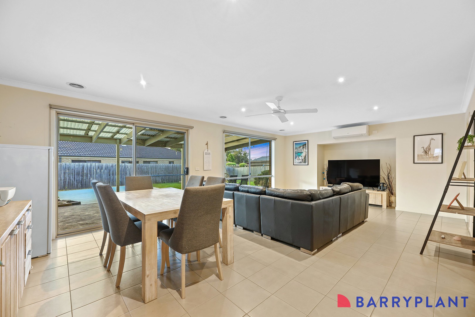 32 Summerhill Boulevard, Drouin, VIC 3818, Drouin - Thumbnail 4