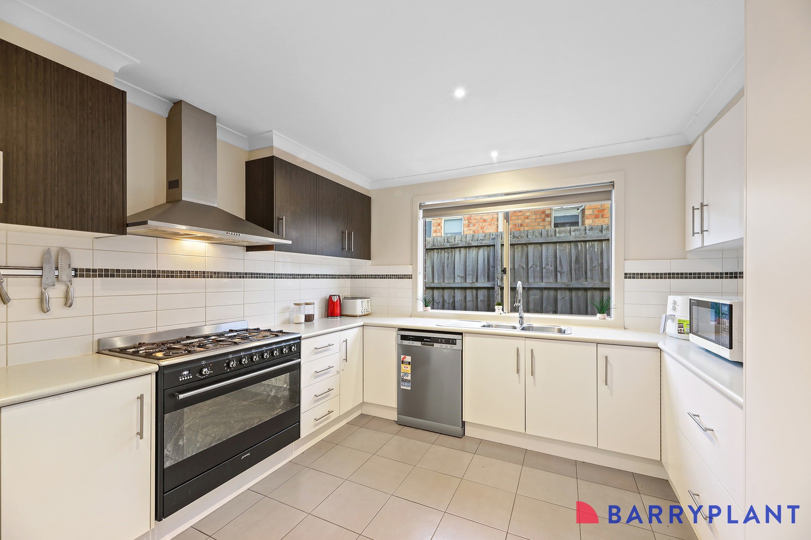 32 Summerhill Boulevard, Drouin, VIC 3818, Drouin - Thumbnail 5