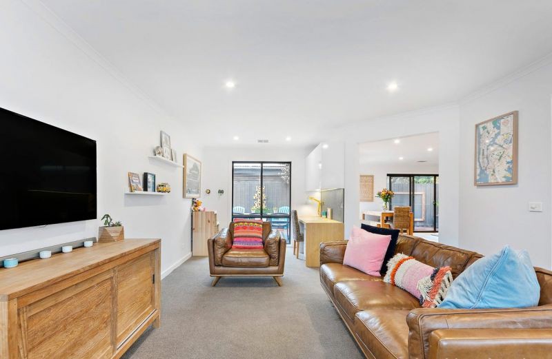 32 Teague Av, Mentone, VIC 3194, Mentone - Thumbnail 3