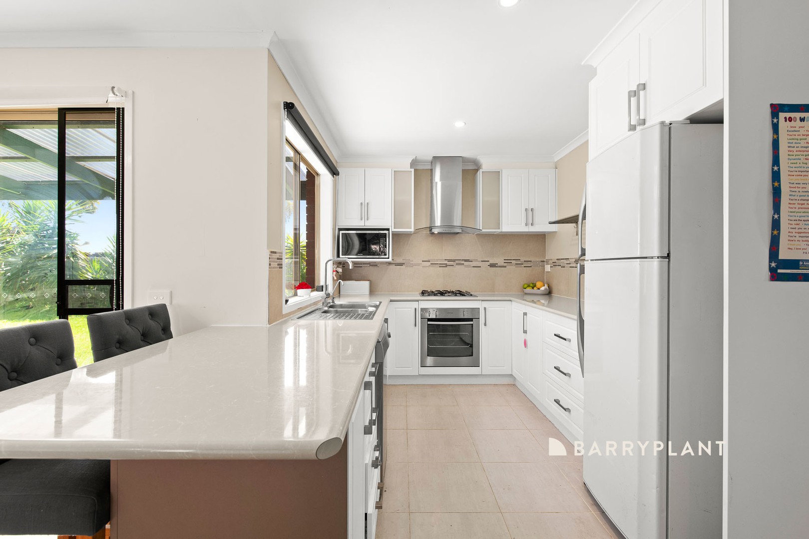 32 Terrapin Drive, Narre Warren South, VIC 3805, Narre Warren South - Thumbnail 2