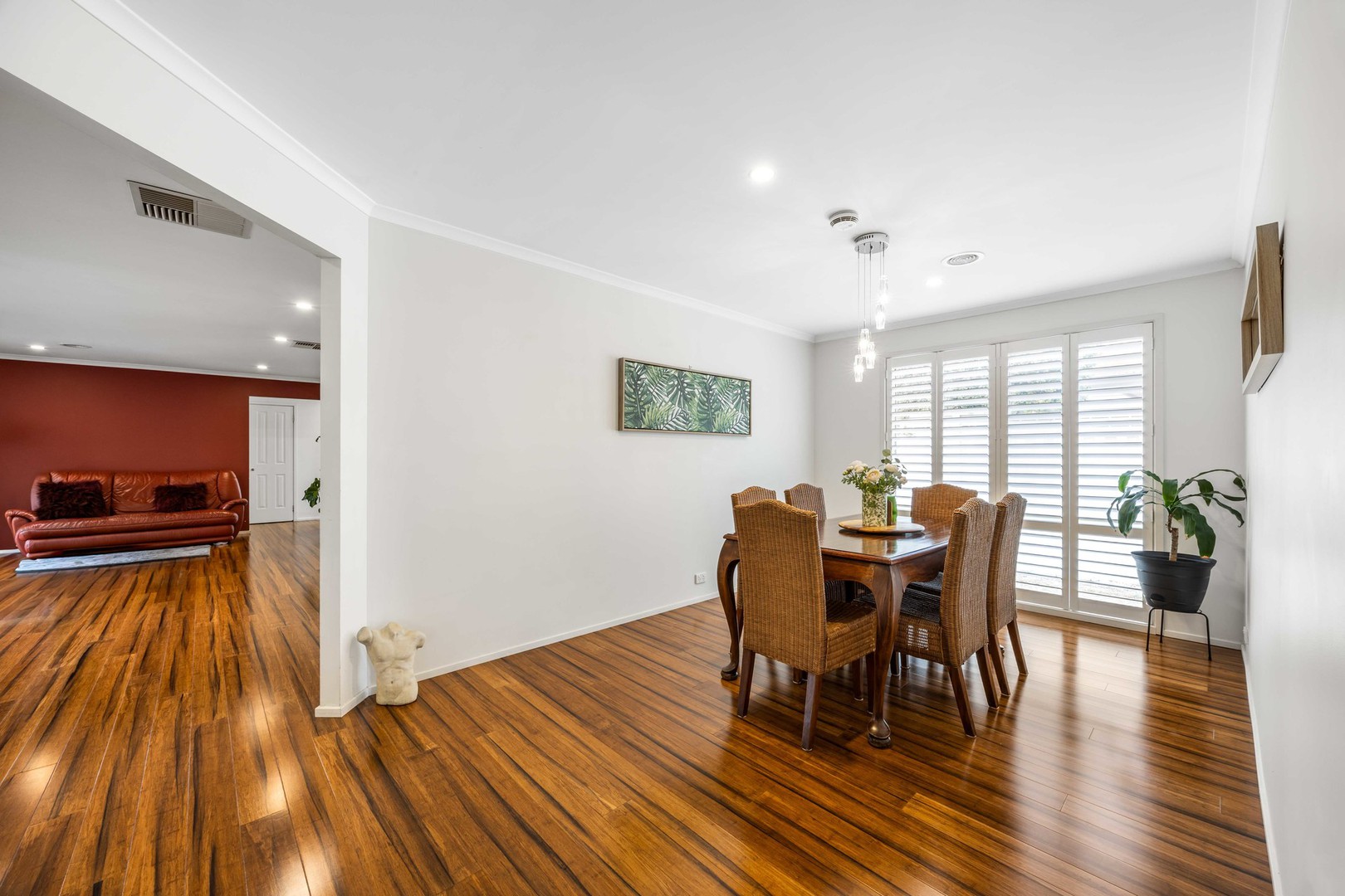 32 The Parkway, Caroline Springs, VIC 3023, Caroline Springs - Thumbnail 5
