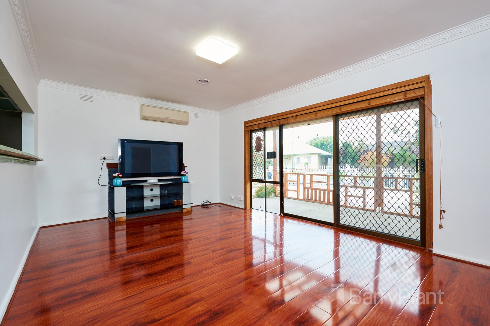 32 Theodore Avenue, Noble Park, VIC 3174, Noble Park - Thumbnail 2