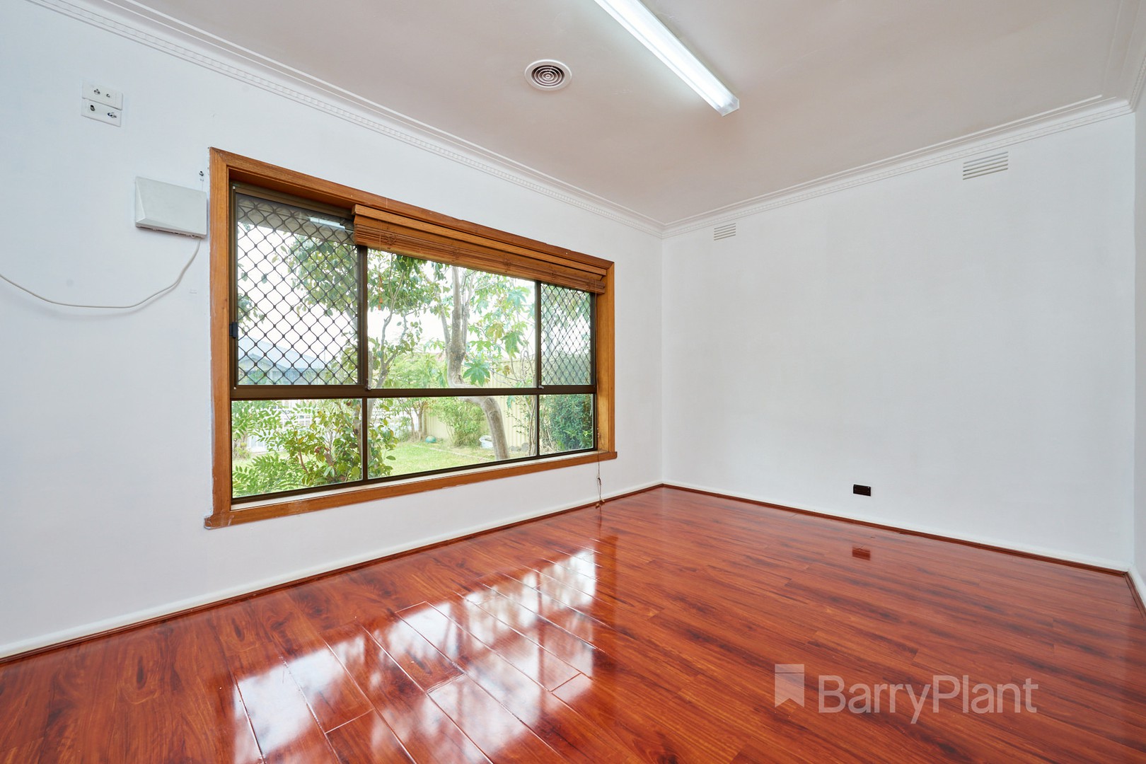32 Theodore Avenue, Noble Park, VIC 3174, Noble Park - Thumbnail 5