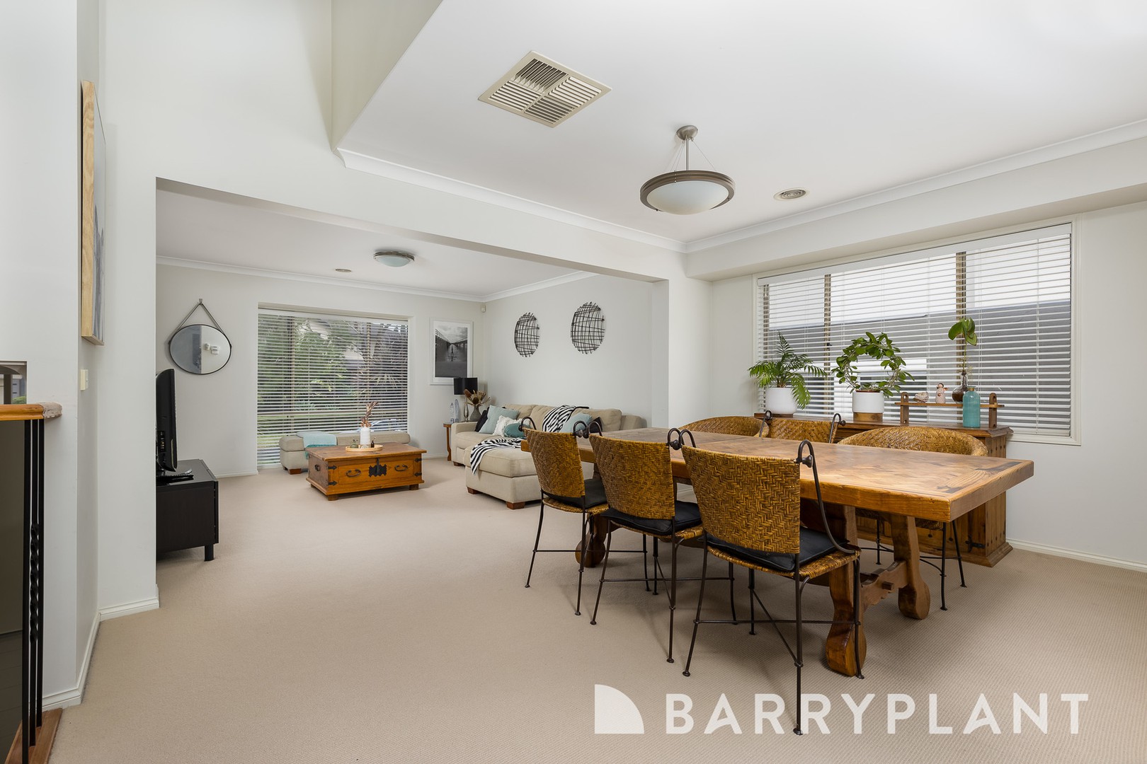 32 Tournament Drive, Sanctuary Lakes, VIC 3030, Point Cook - Thumbnail 8