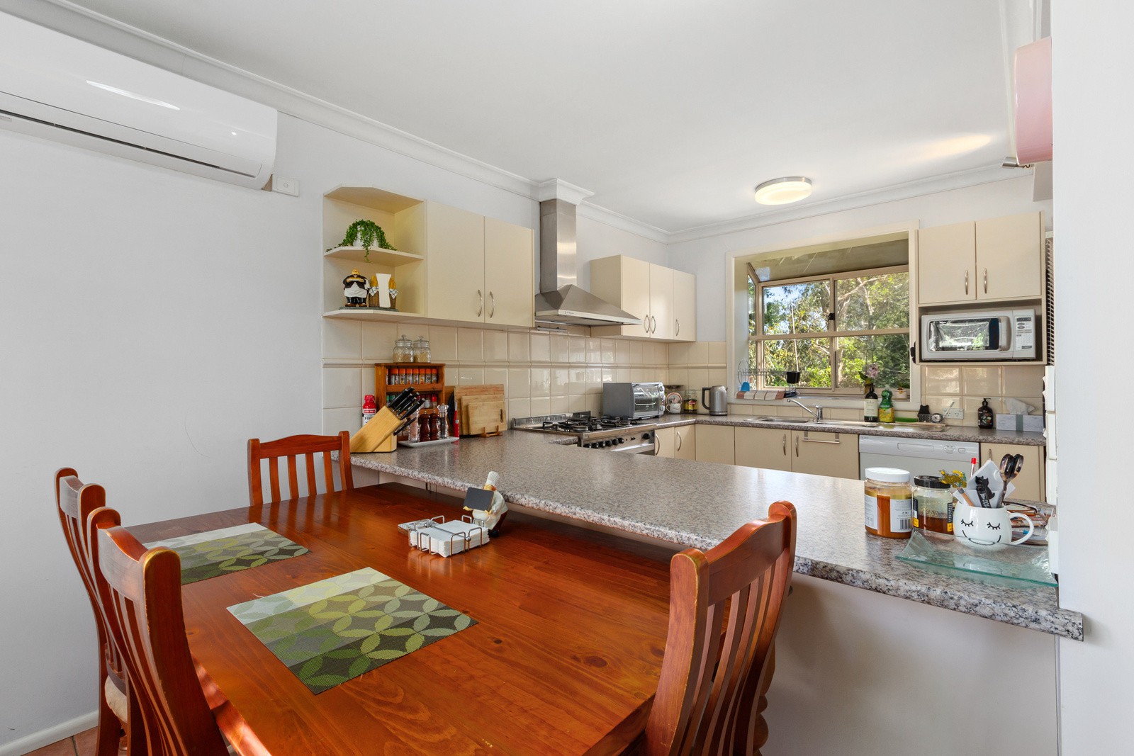 32 Victoria Road, Bayswater, VIC 3153, Bayswater - Thumbnail 3