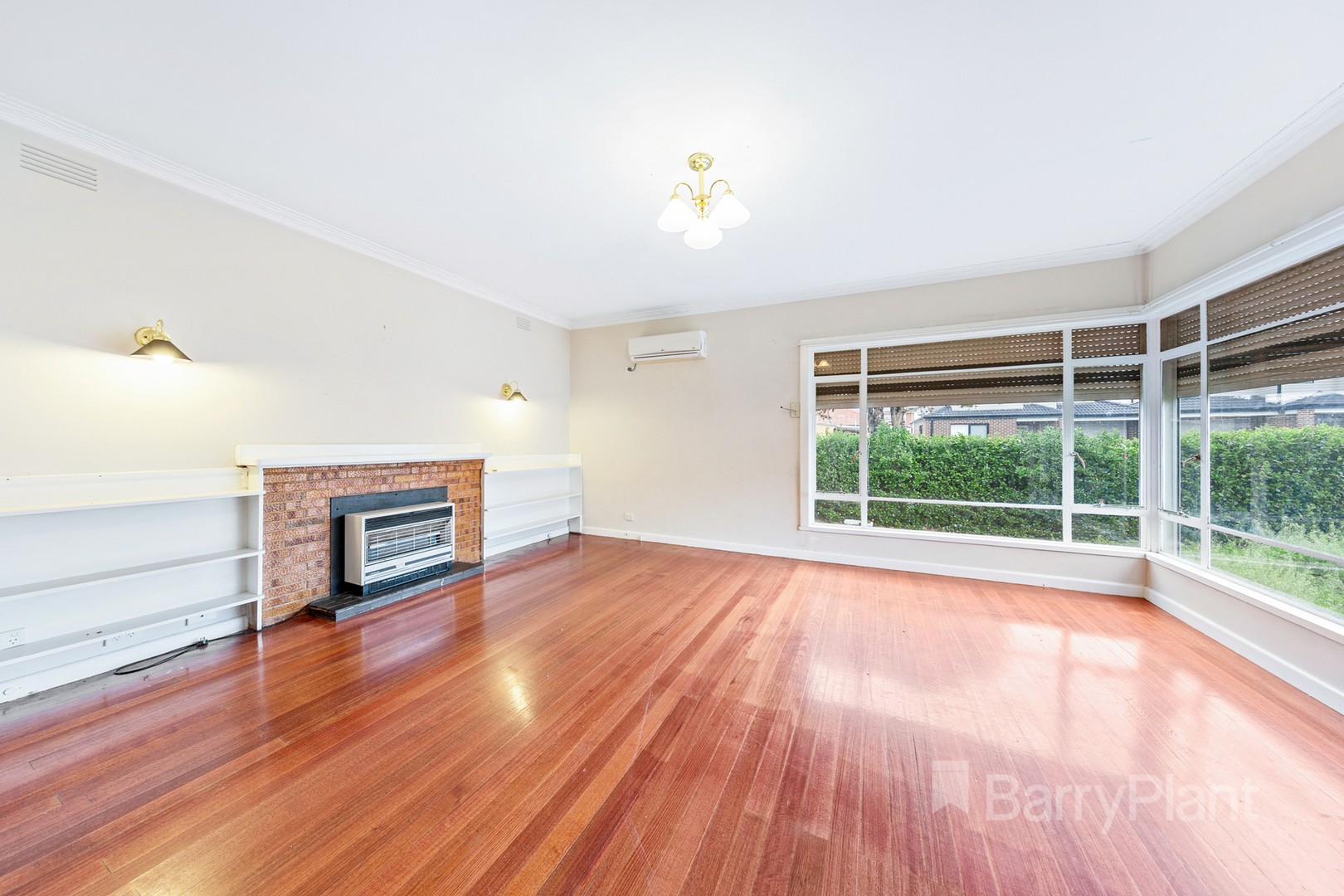 32 View Street, St Albans, VIC 3021, St Albans - Thumbnail 2