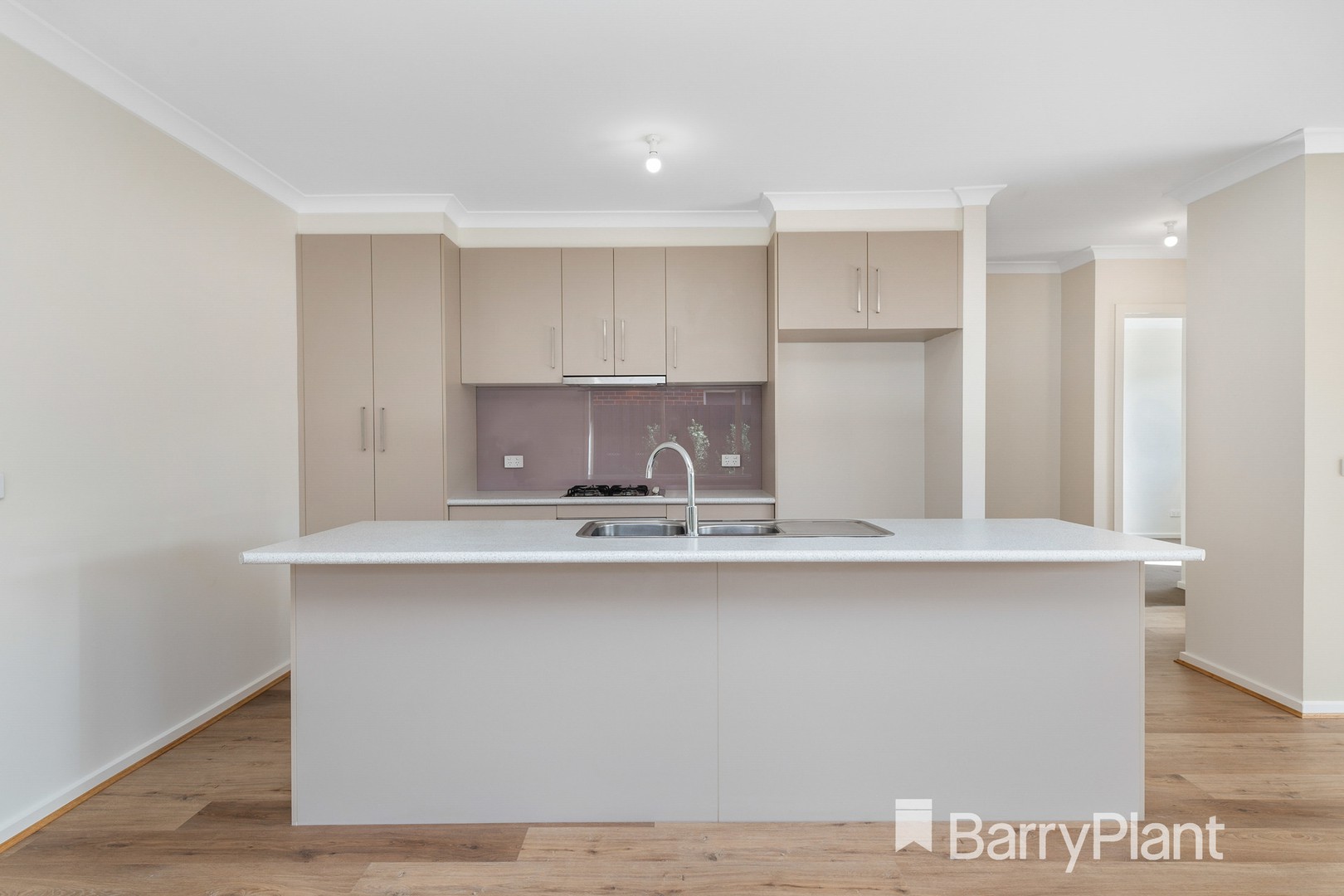 32 Wakefields Drive, Brookfield, VIC 3338, Brookfield - Thumbnail 2