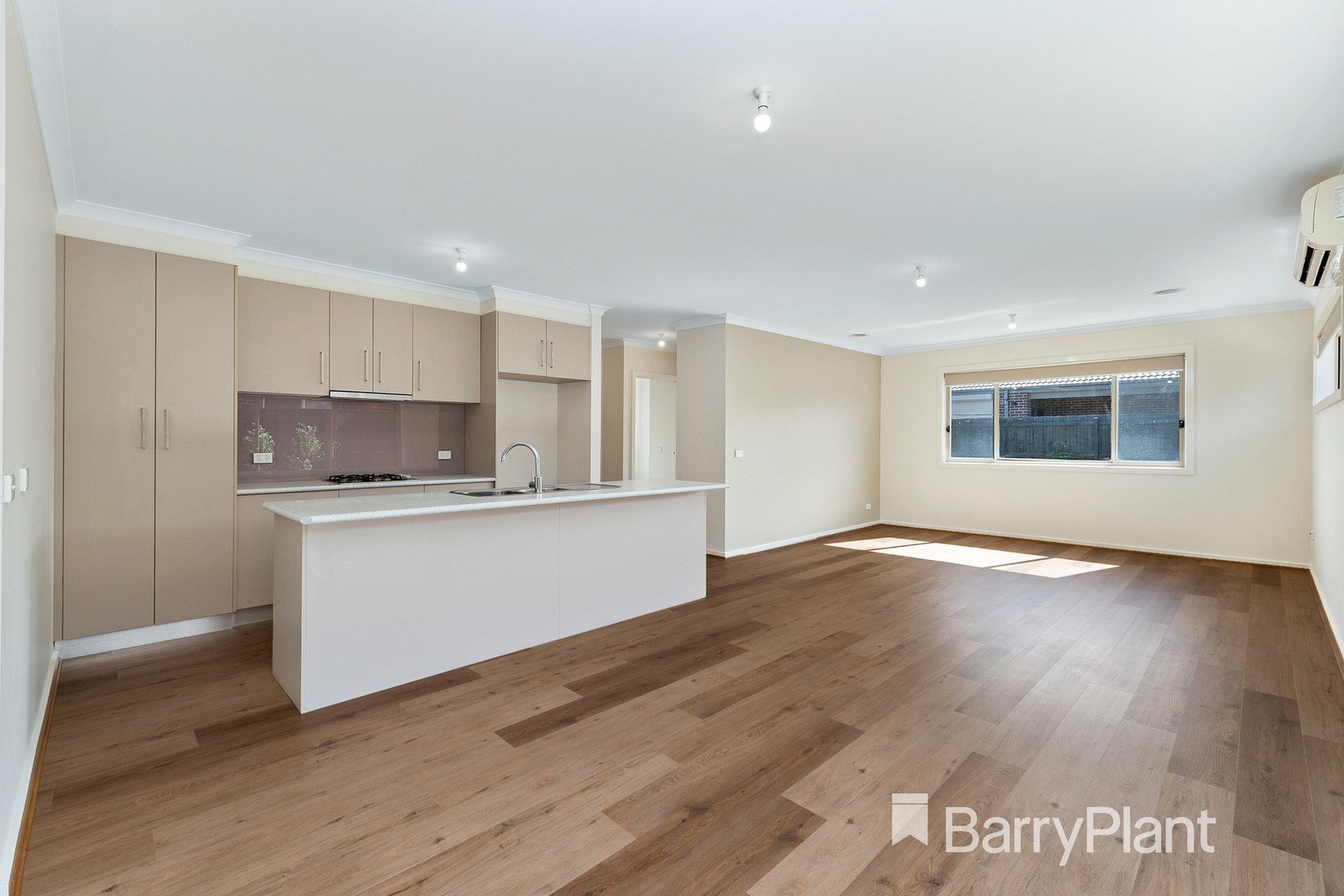 32 Wakefields Drive, Brookfield, VIC 3338, Brookfield - Thumbnail 5