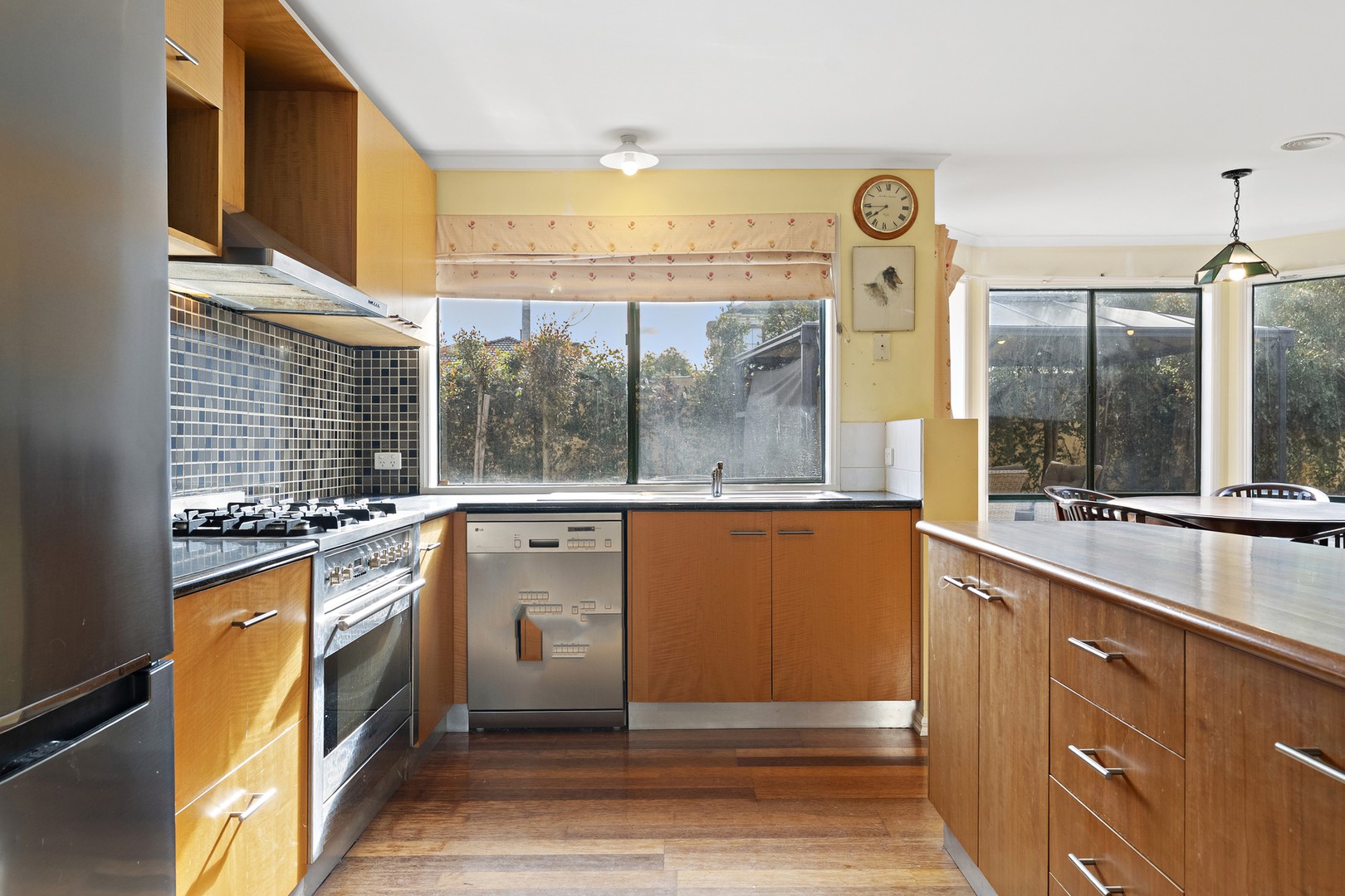 32 Wellington Drive, Hillside, VIC 3037, Hillside - Thumbnail 7