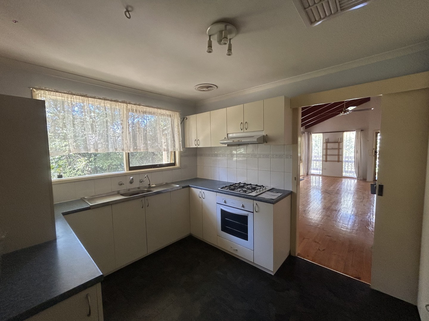 32 Wells Avenue, Boronia, VIC 3155, Boronia - Thumbnail 5