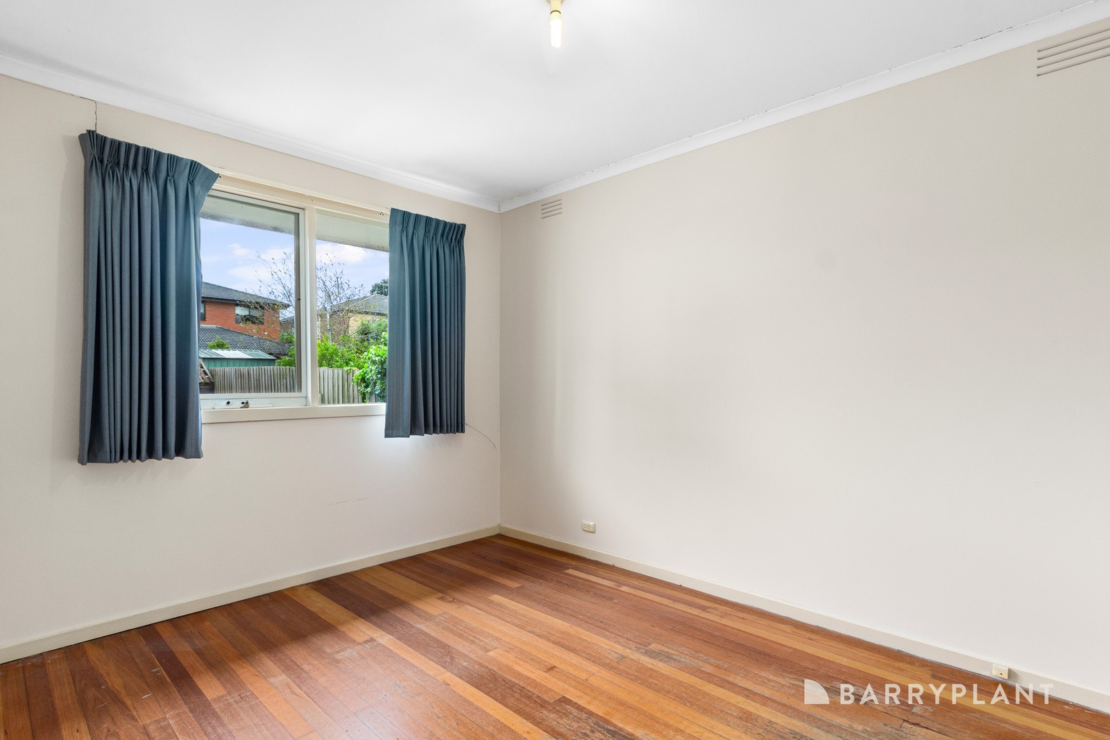 32 Zarro Street, Scoresby, VIC 3179, Scoresby - Thumbnail 4