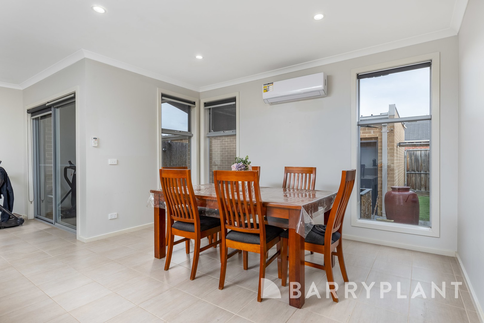 320 Boardwalk Boulevard, Point Cook, VIC 3030, Point Cook - Thumbnail 7