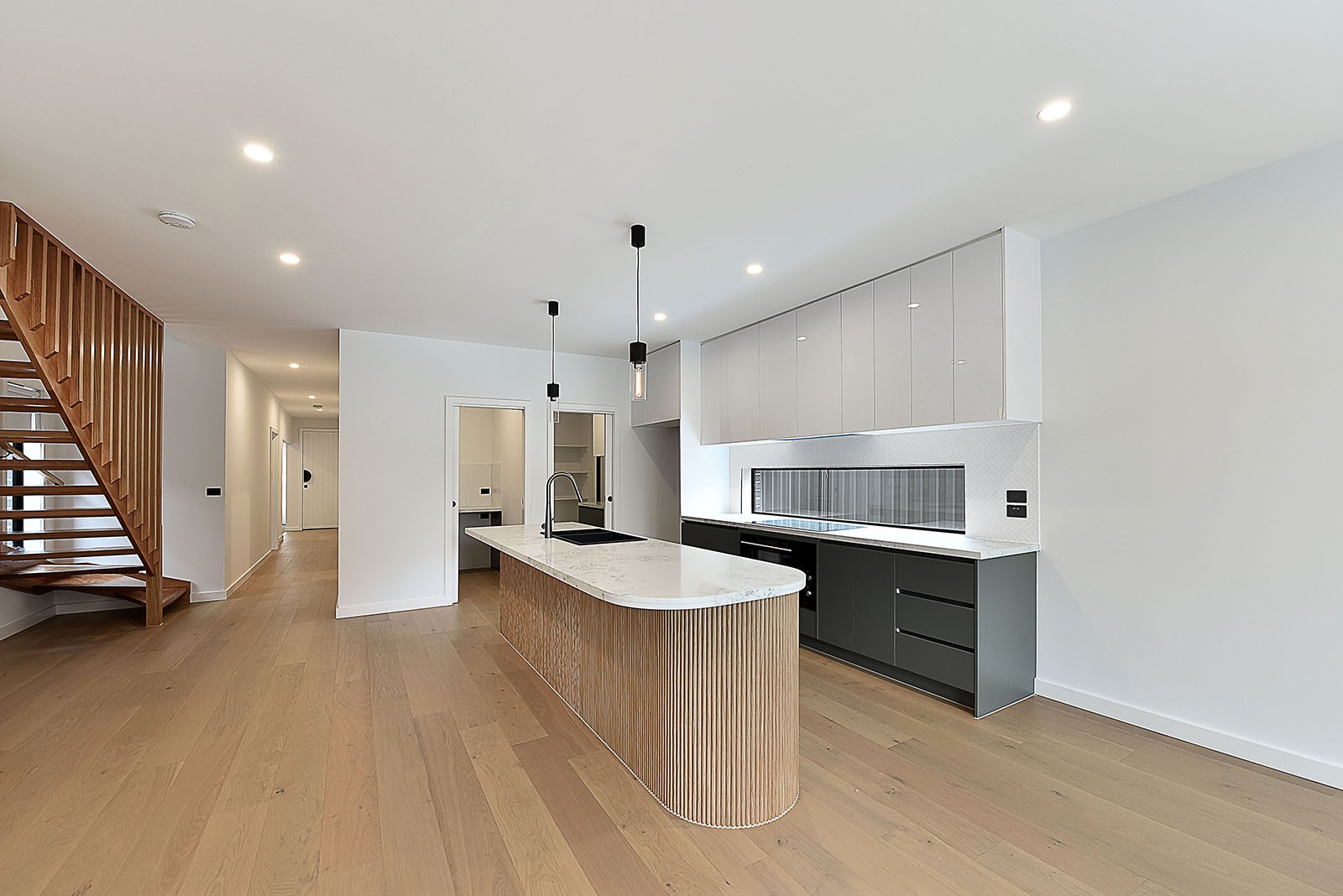 320A Mickleham Rd, Westmeadows, VIC 3049 - Thumbnail 1 - 04/09/2026