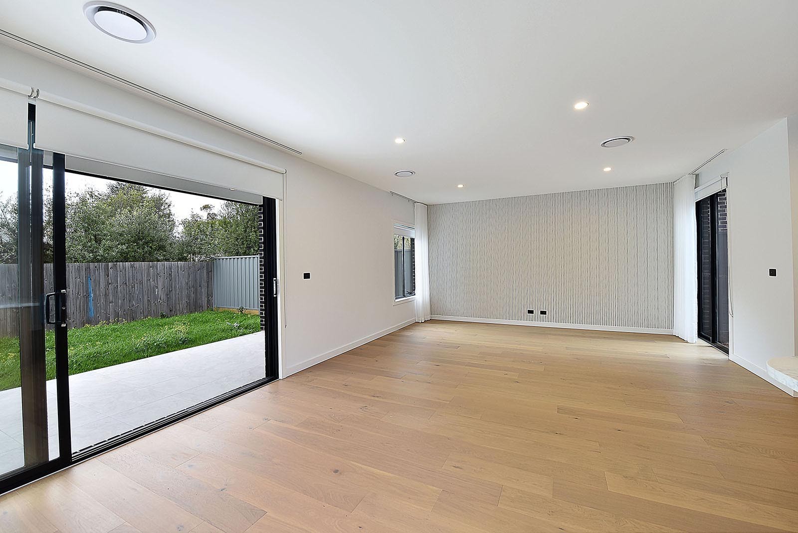 320A Mickleham Rd, Westmeadows, VIC 3049 - Thumbnail 2 - 04/09/2026