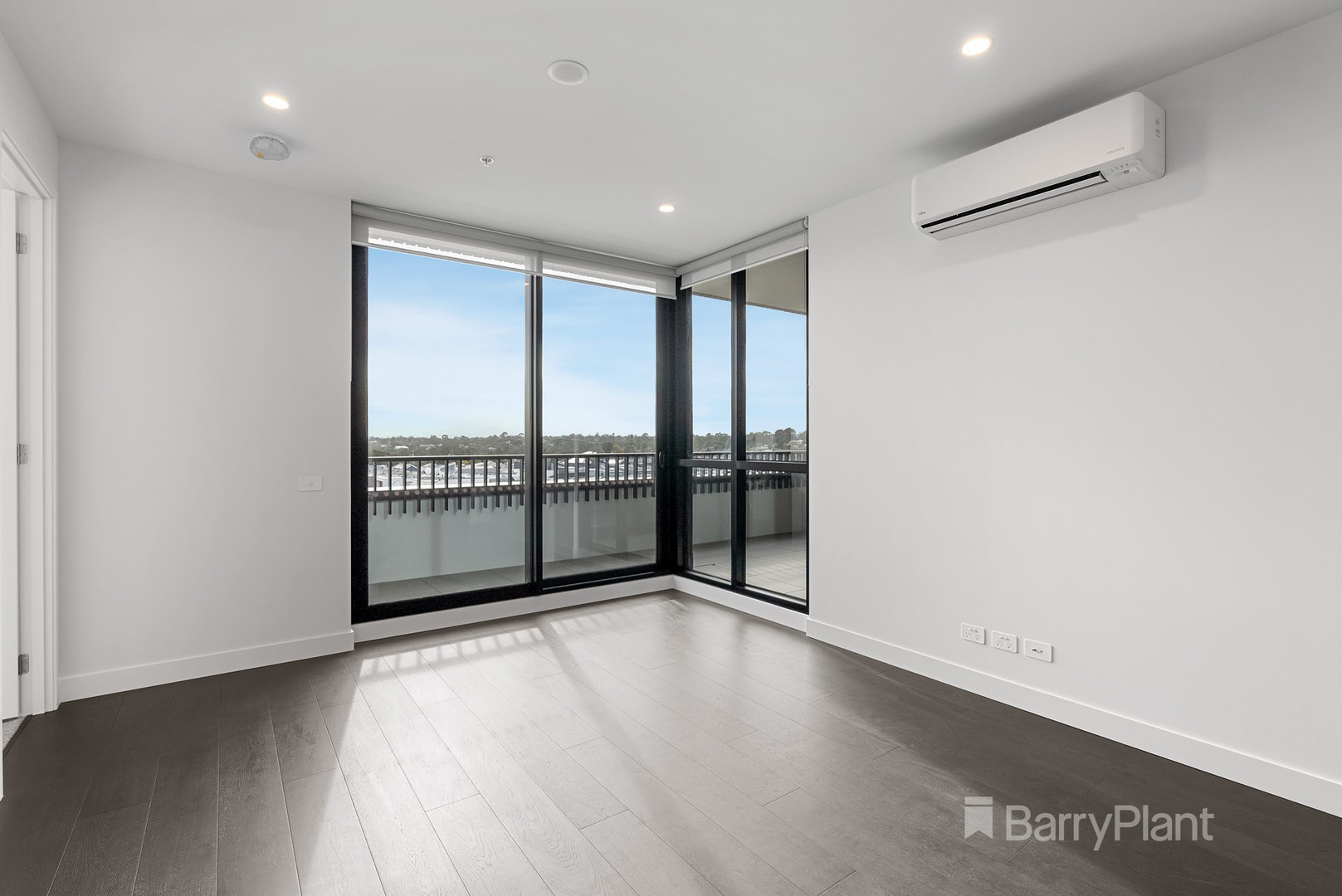 321/26 Foundation Boulevard, Burwood East, VIC 3151 - Thumbnail 2 - 16/09/2024